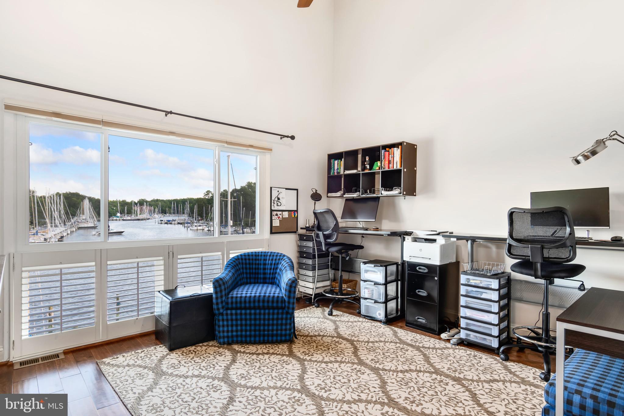 SEVERN HOUSE - Residential