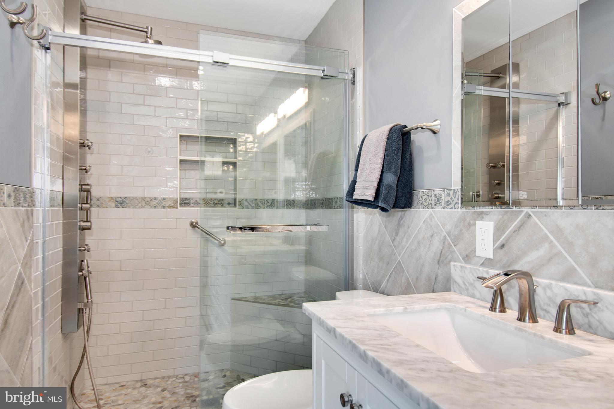 SEVERN HOUSE - Residential