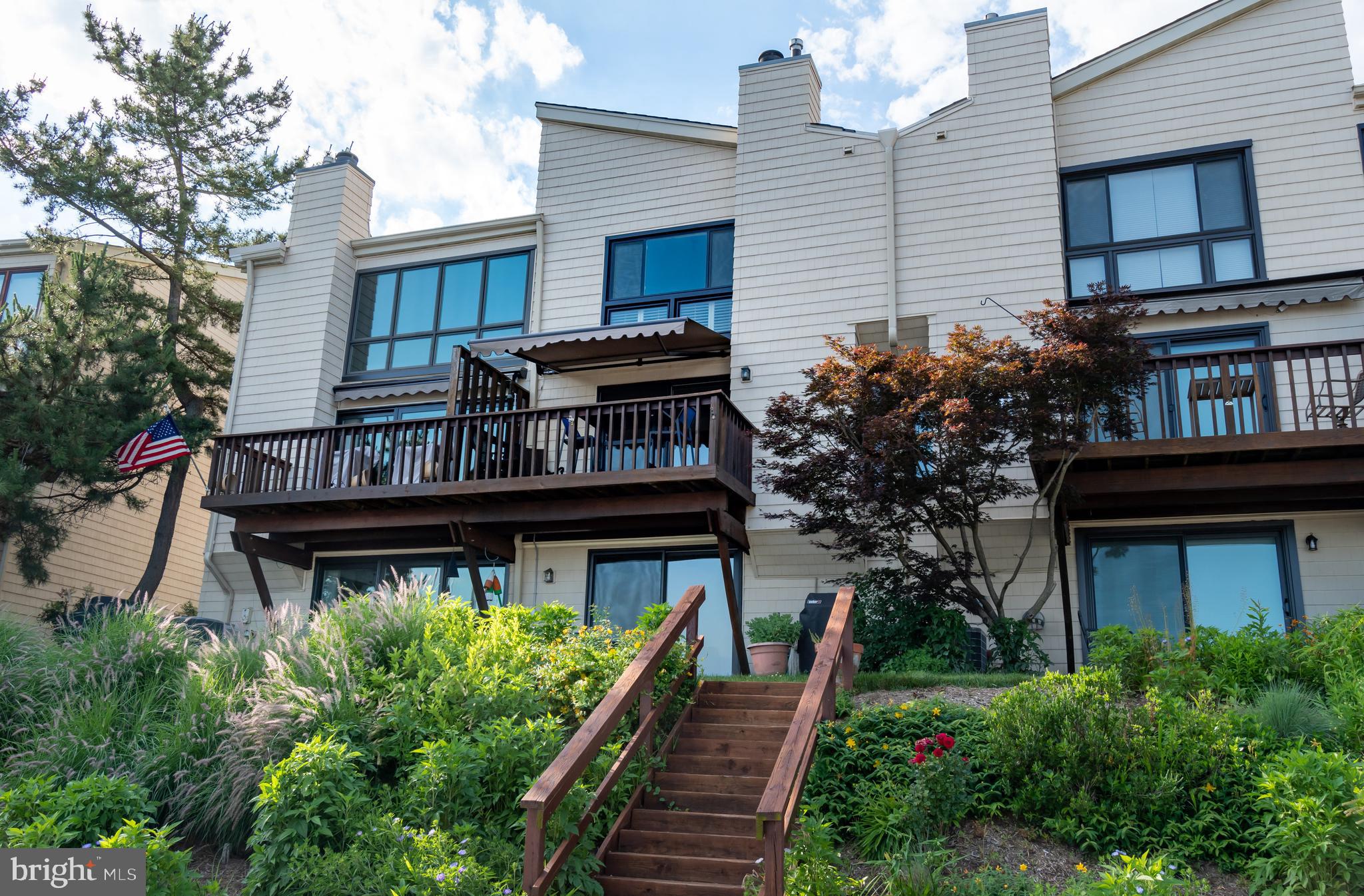 SEVERN HOUSE - Residential