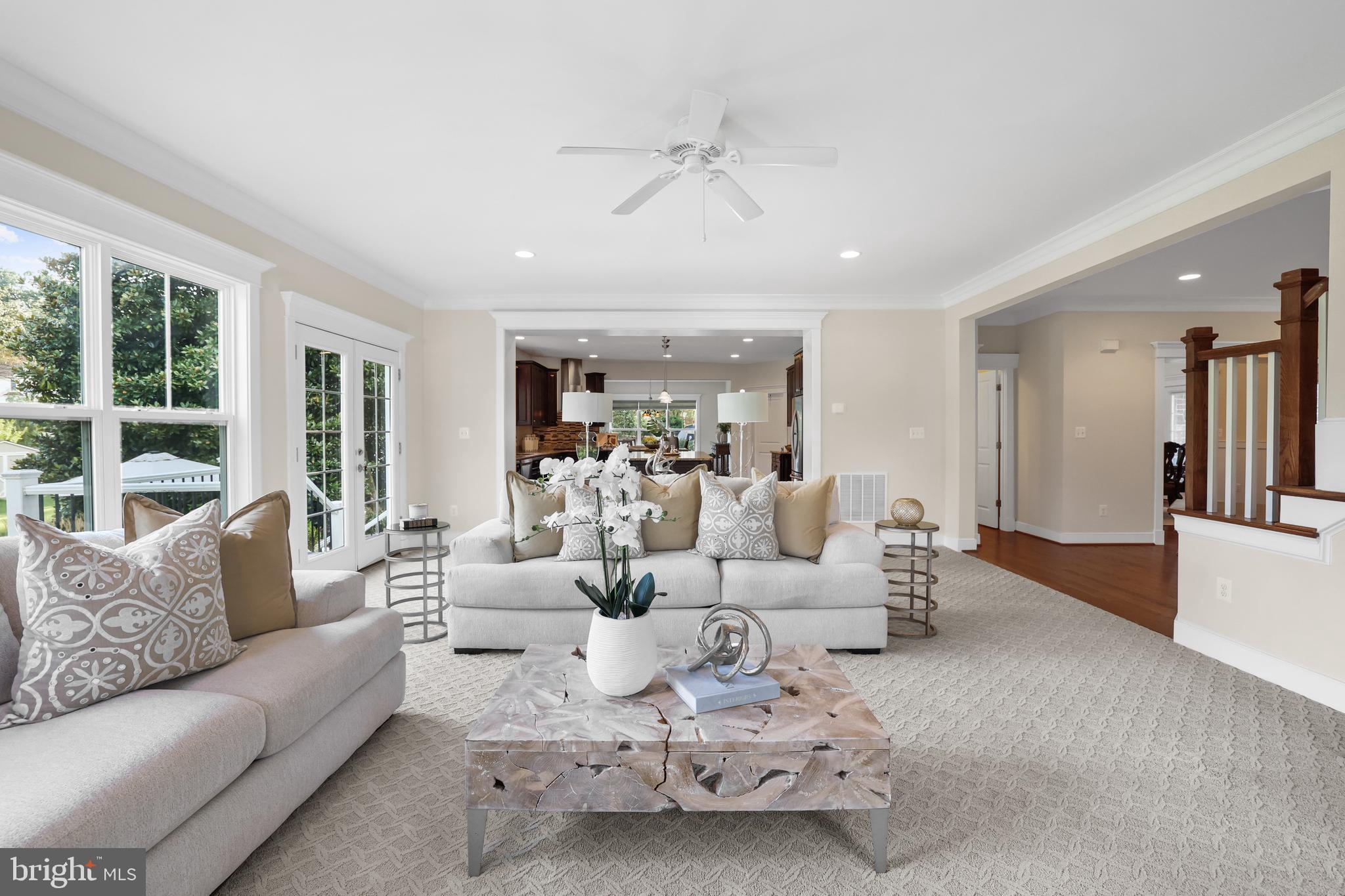 NEAR FALLS CHURCH - Residential