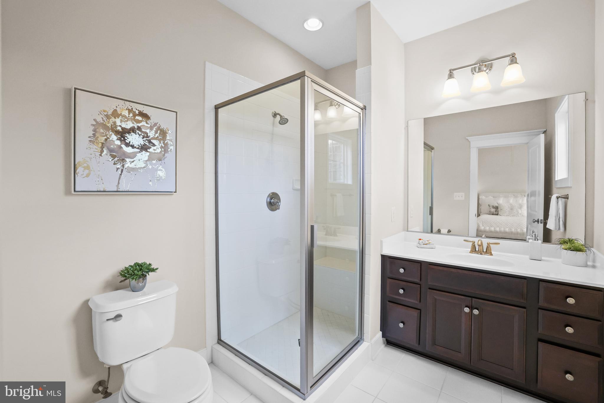 NEAR FALLS CHURCH - Residential