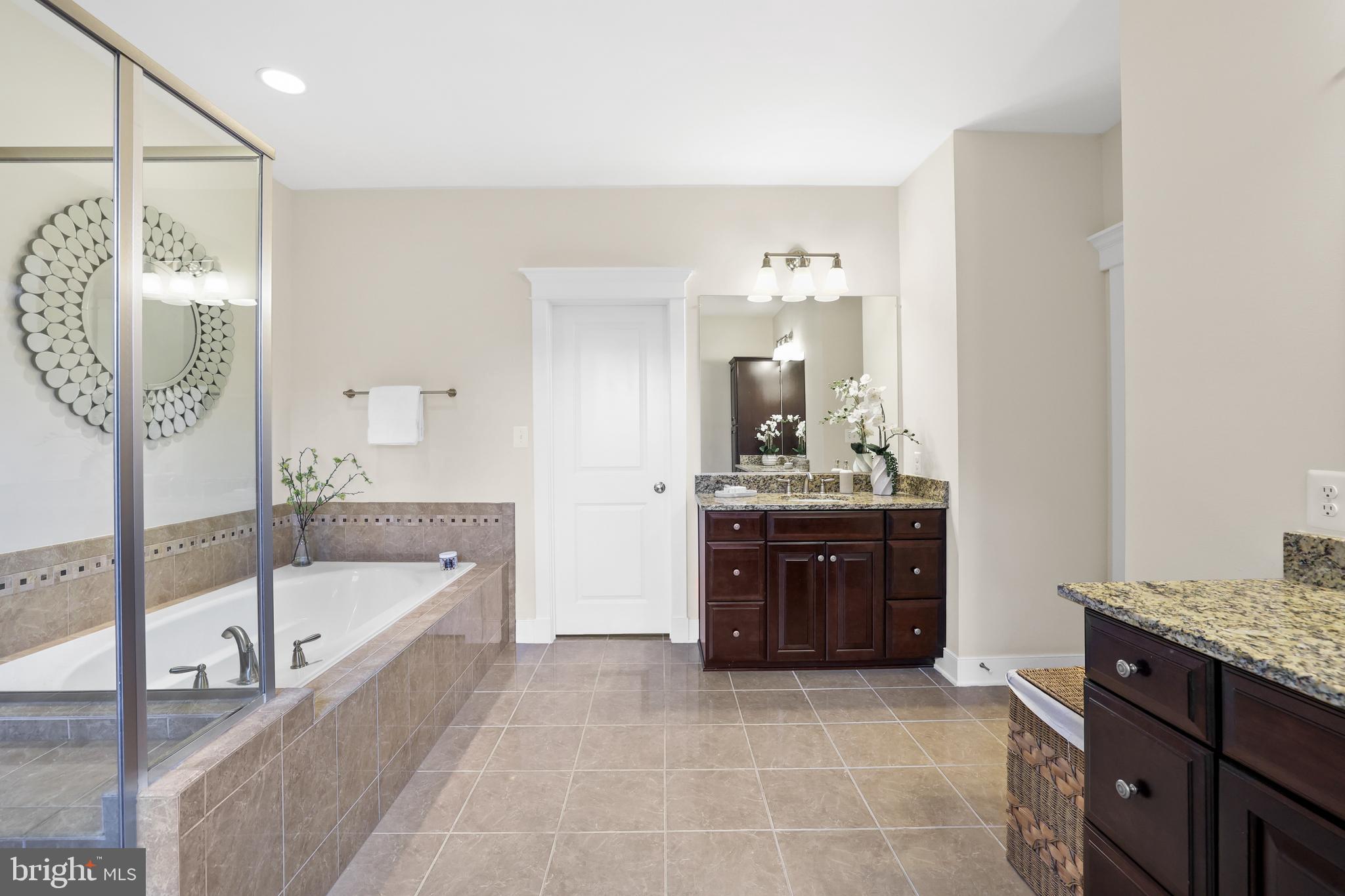 NEAR FALLS CHURCH - Residential