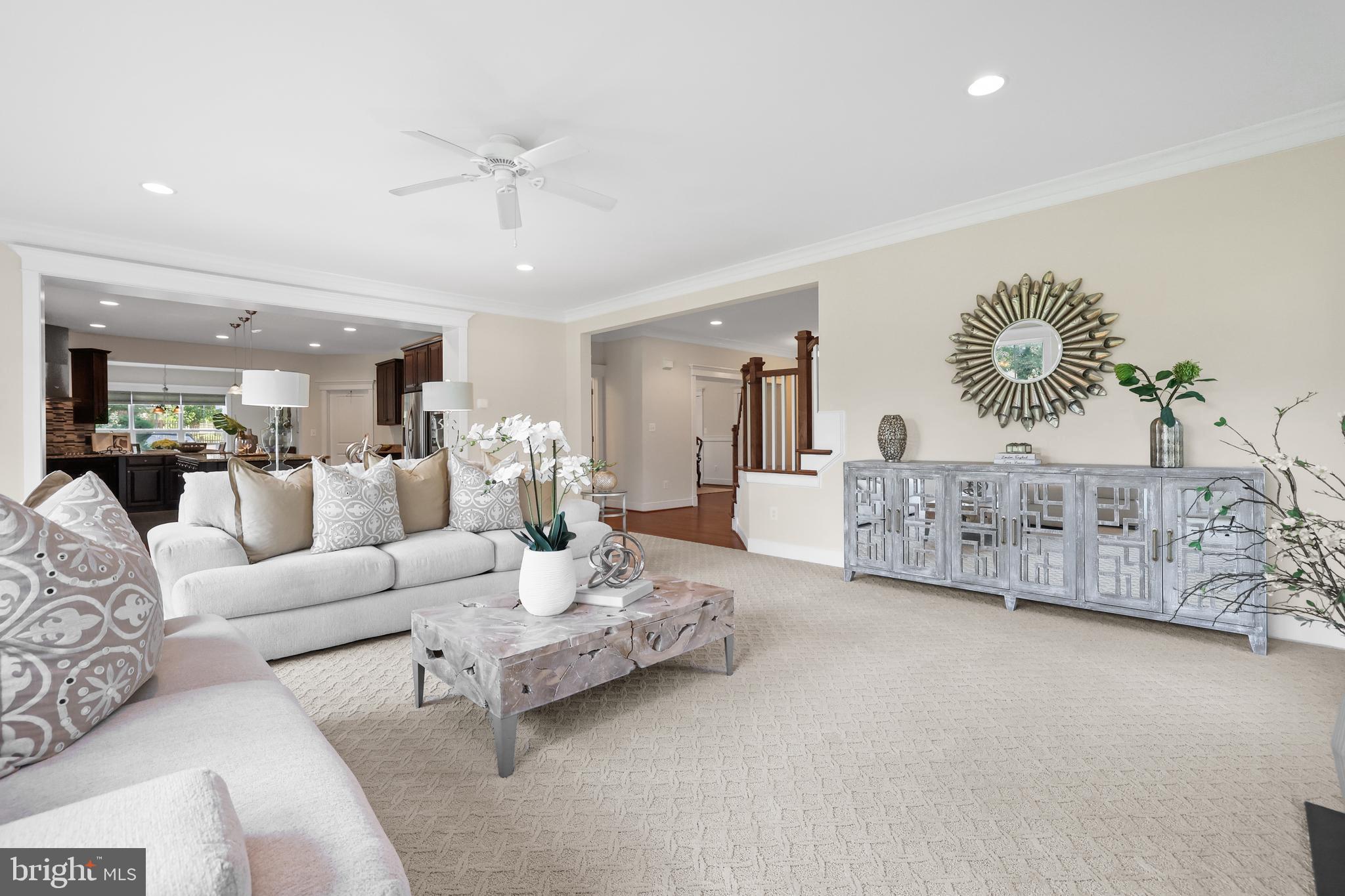 NEAR FALLS CHURCH - Residential