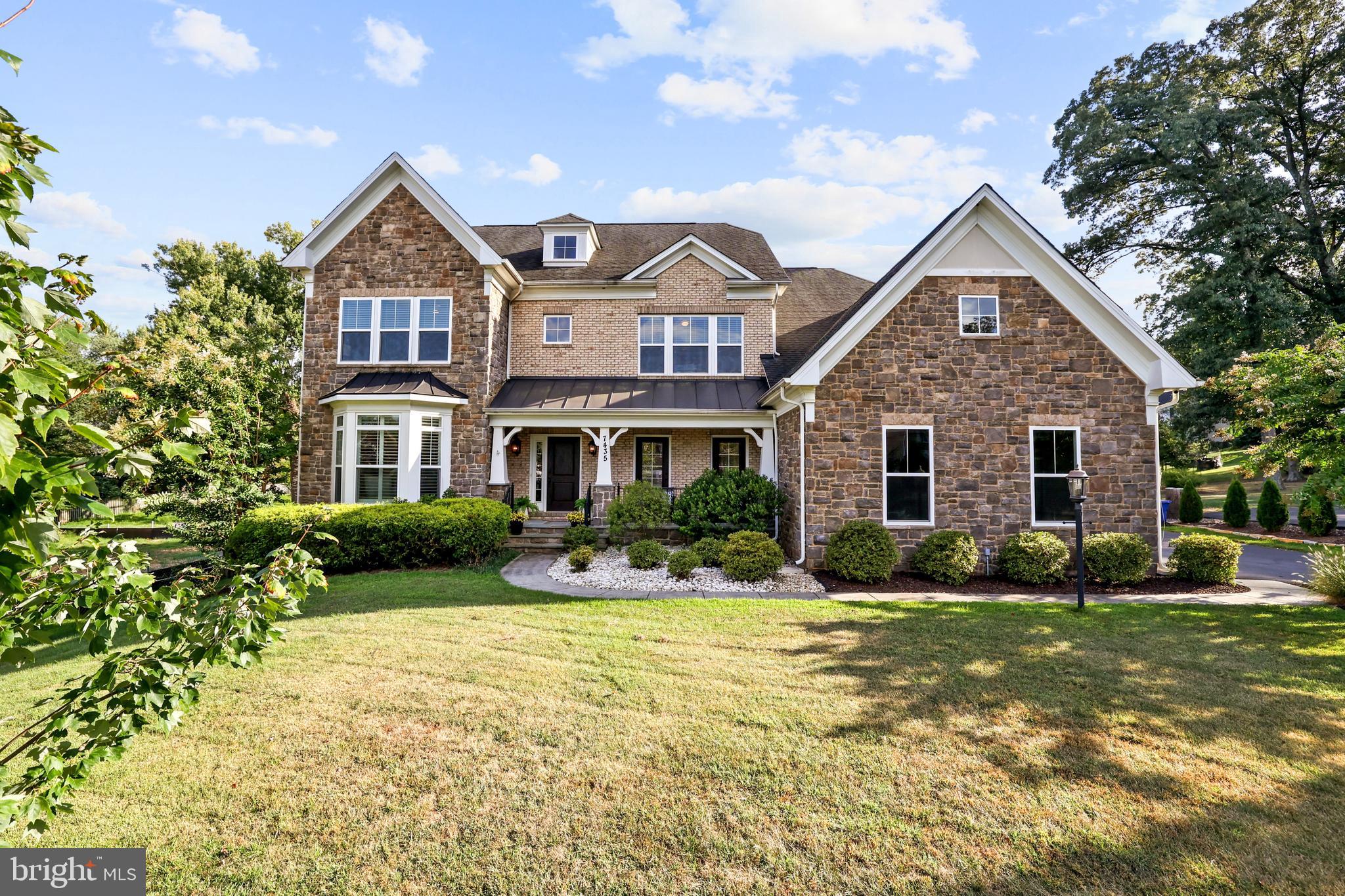 7435 MASON LANE
