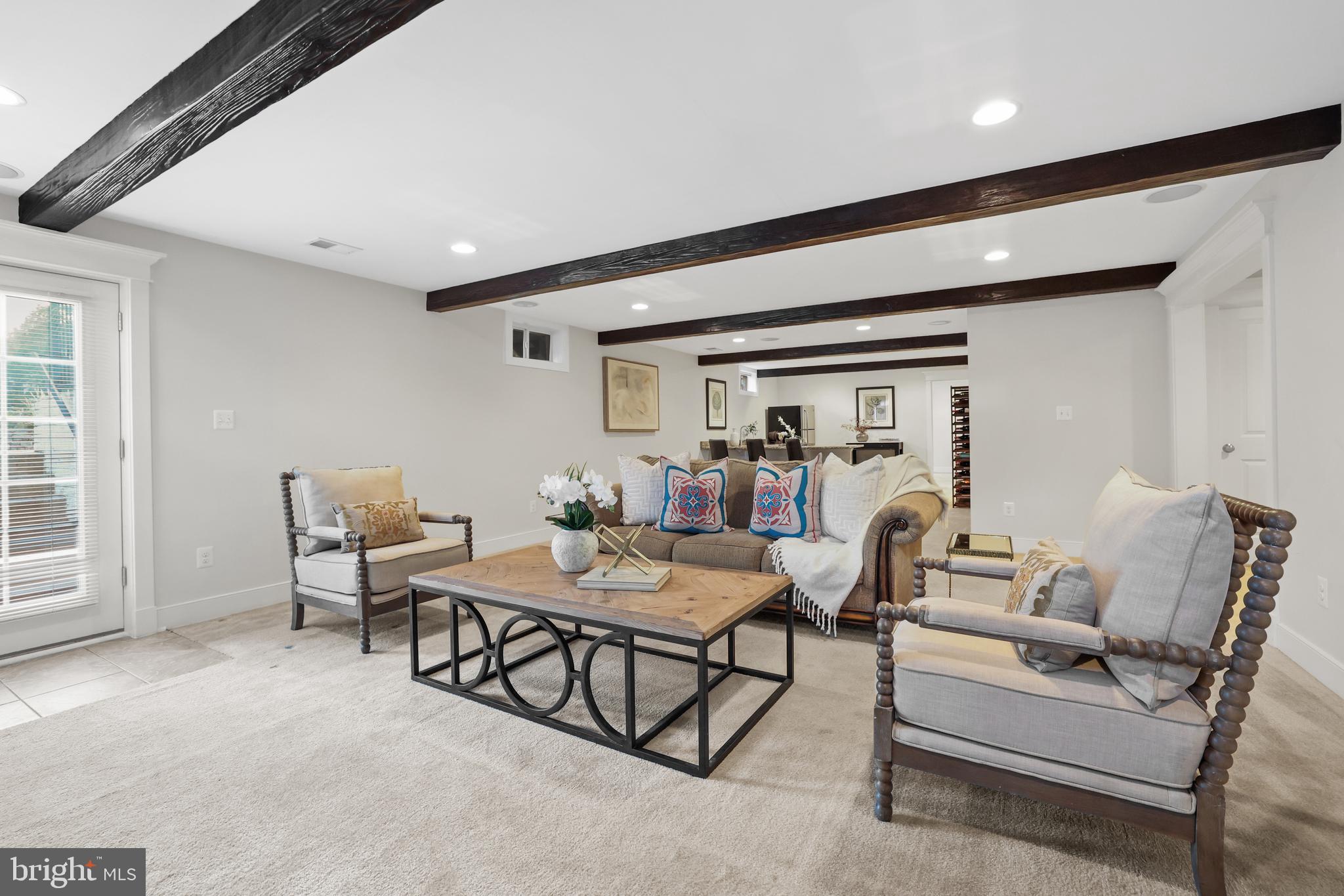 NEAR FALLS CHURCH - Residential