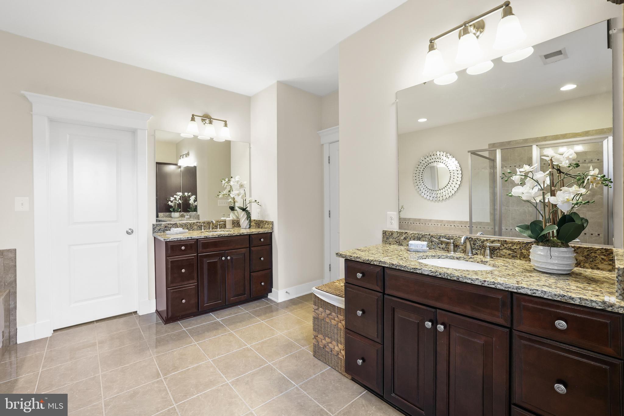 NEAR FALLS CHURCH - Residential