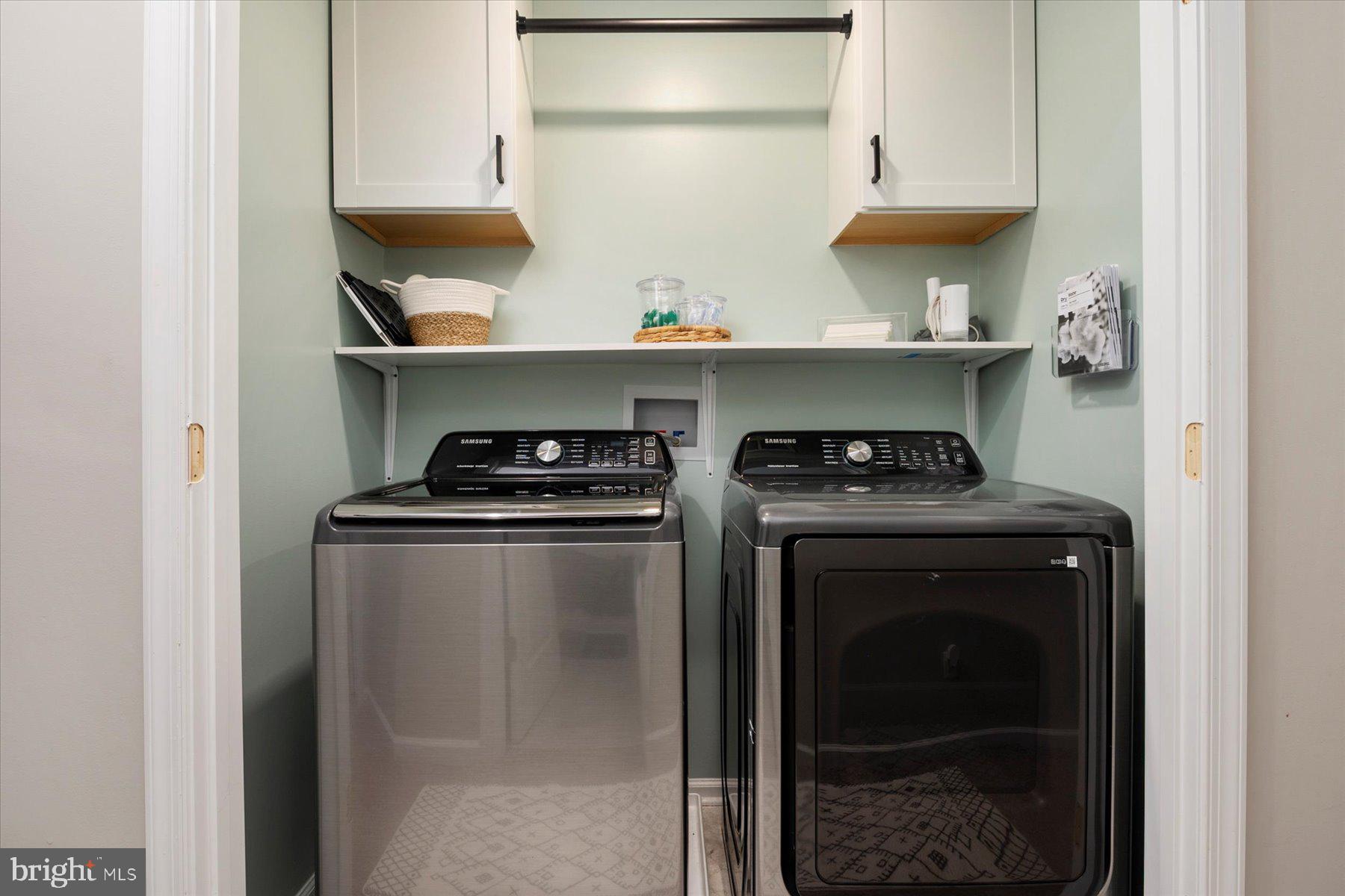 THE RIDGES - Residential Lease