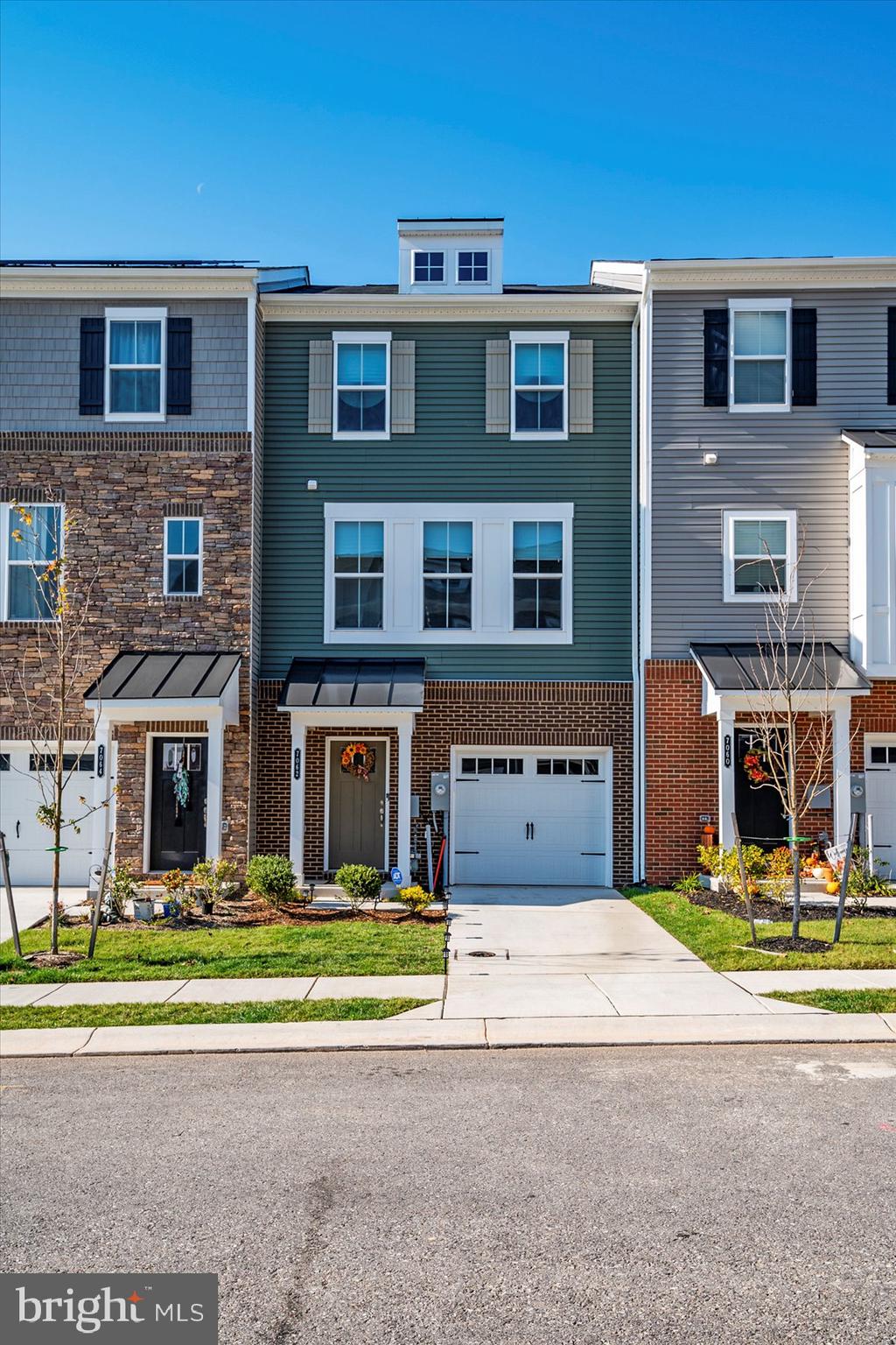 THE RIDGES - Residential Lease