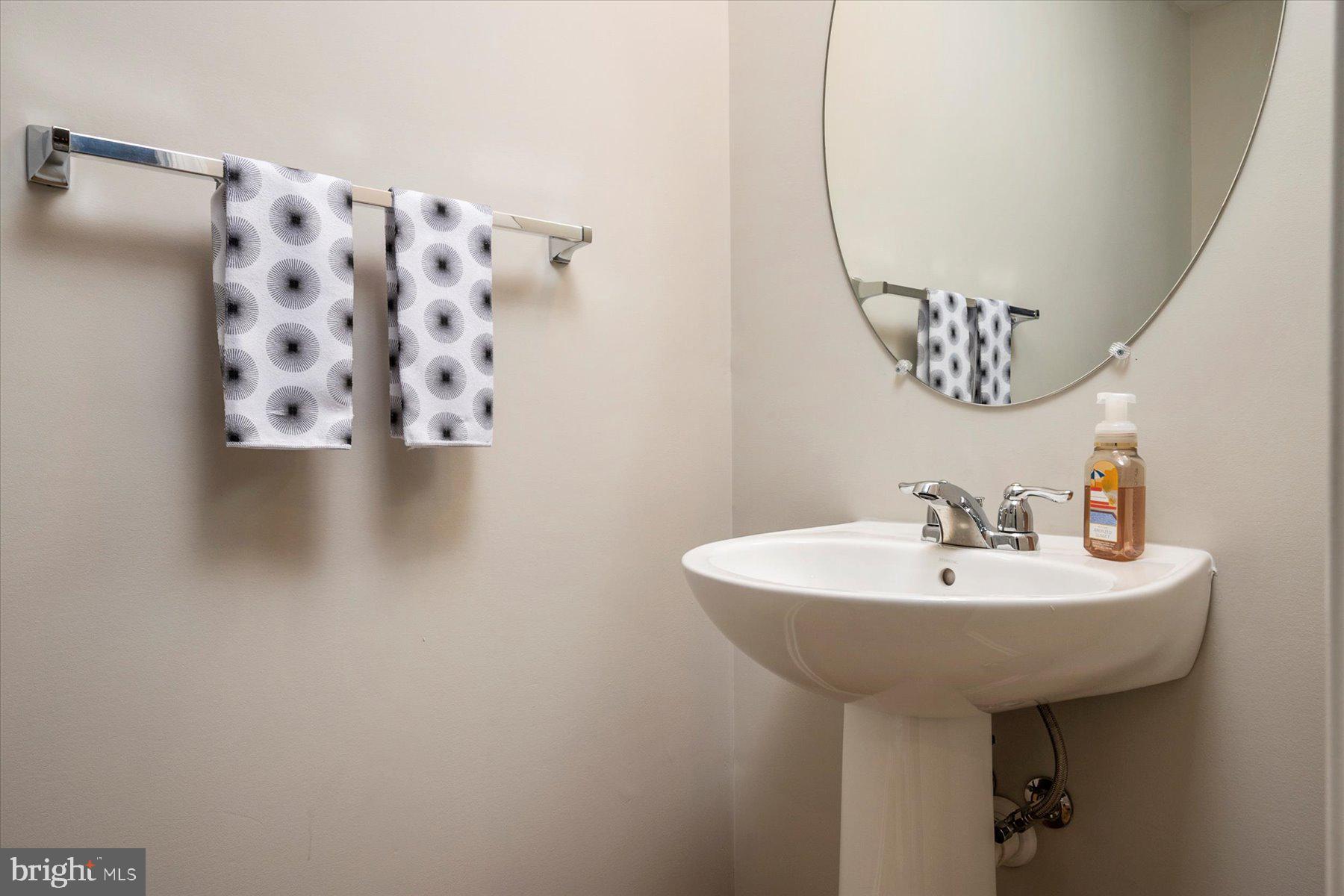 THE RIDGES - Residential Lease