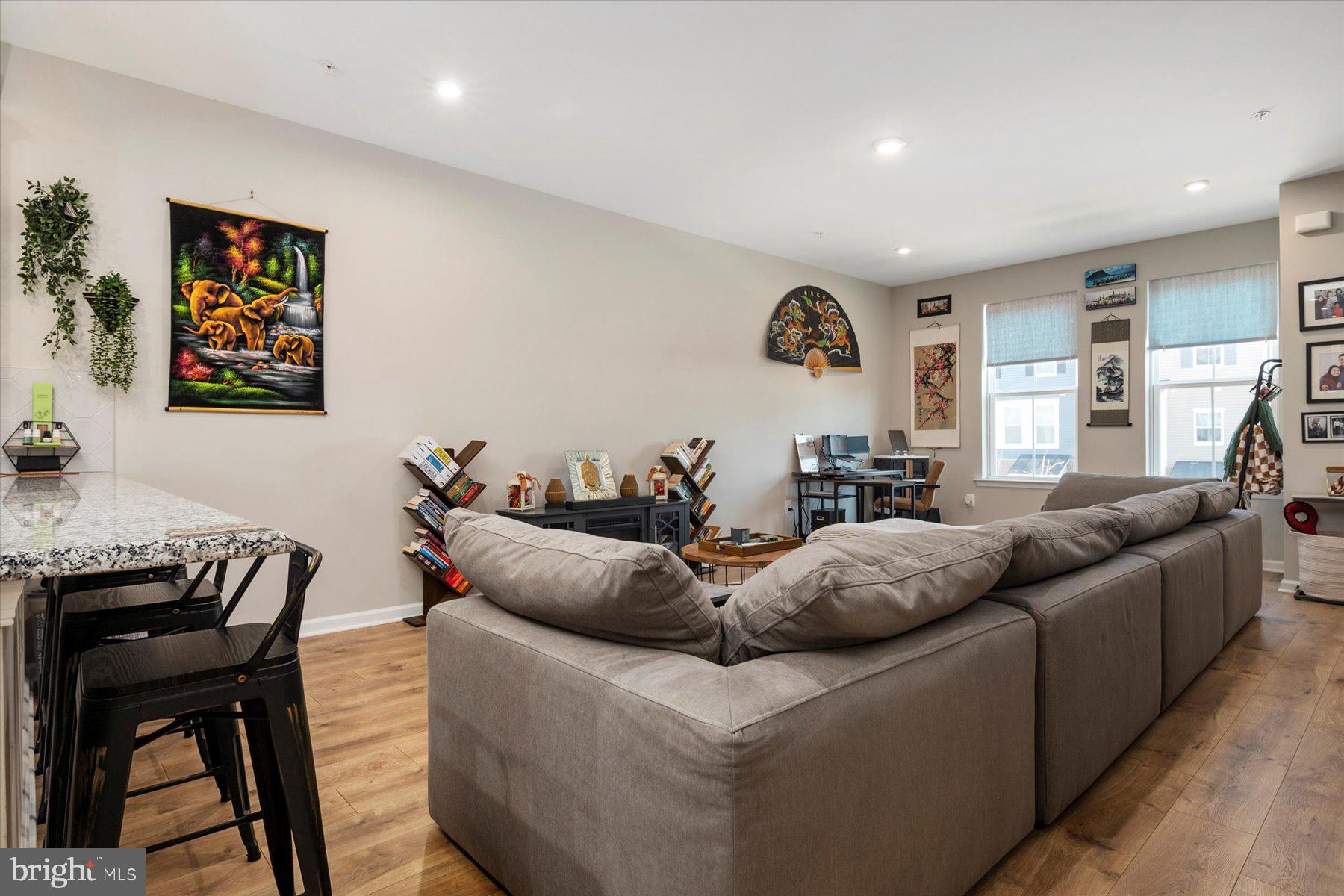 THE RIDGES - Residential Lease