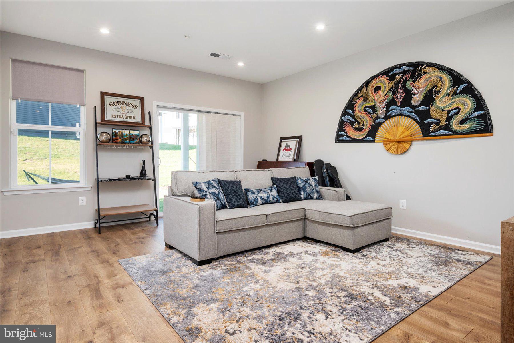 THE RIDGES - Residential Lease