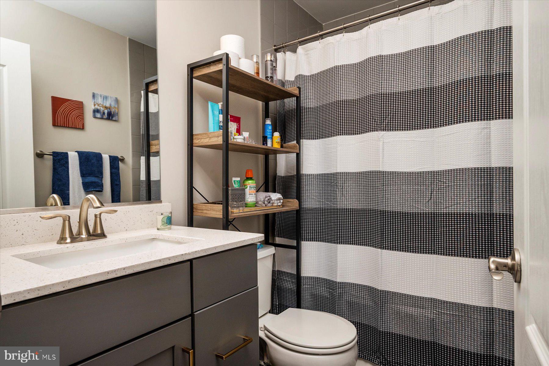 THE RIDGES - Residential Lease