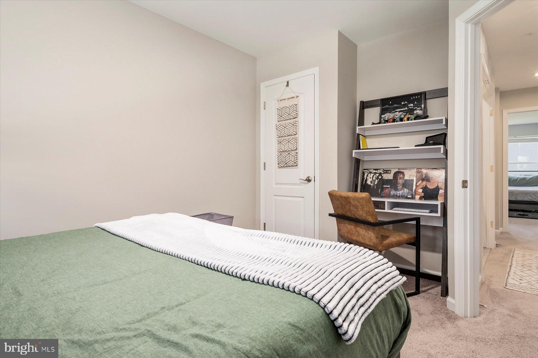 THE RIDGES - Residential Lease