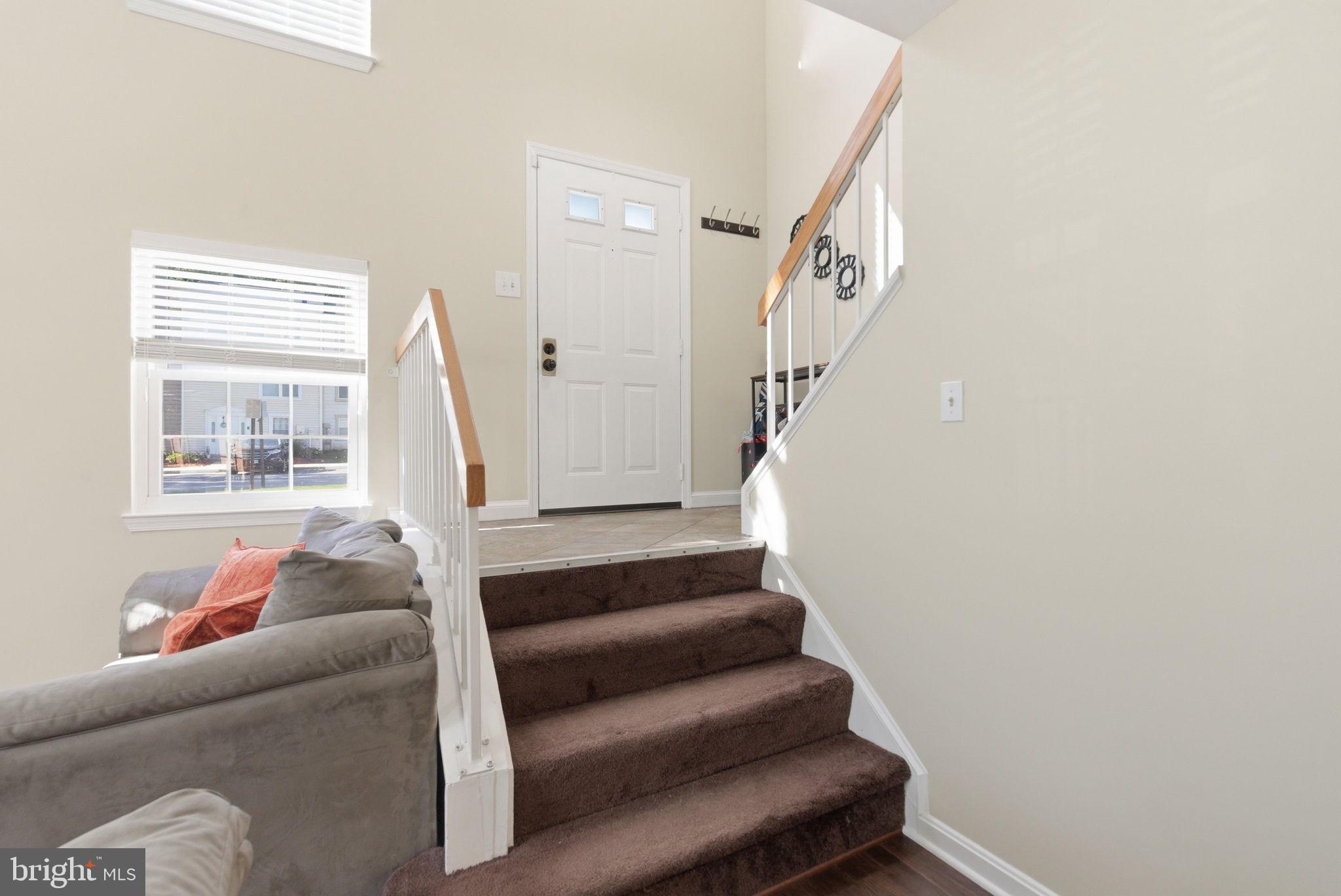 14858 LONDON LANE