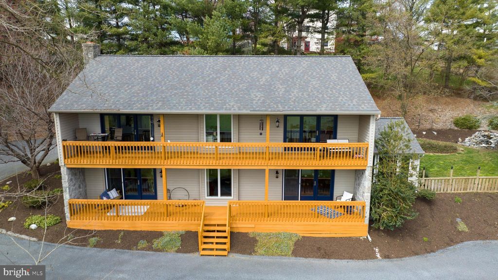 Photo of 138 STONE QUARRY RD, LEOLA, PA 17540 (MLS # PALA2032408)