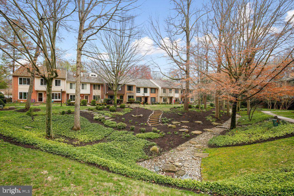 FAWCETT FARMS - Residential Lease