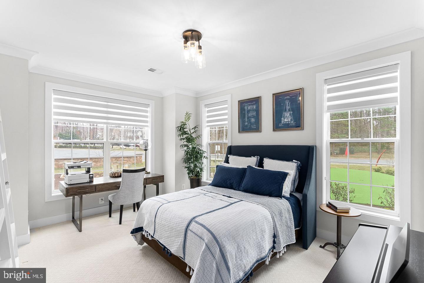 4422 FAIR LAKES COURT