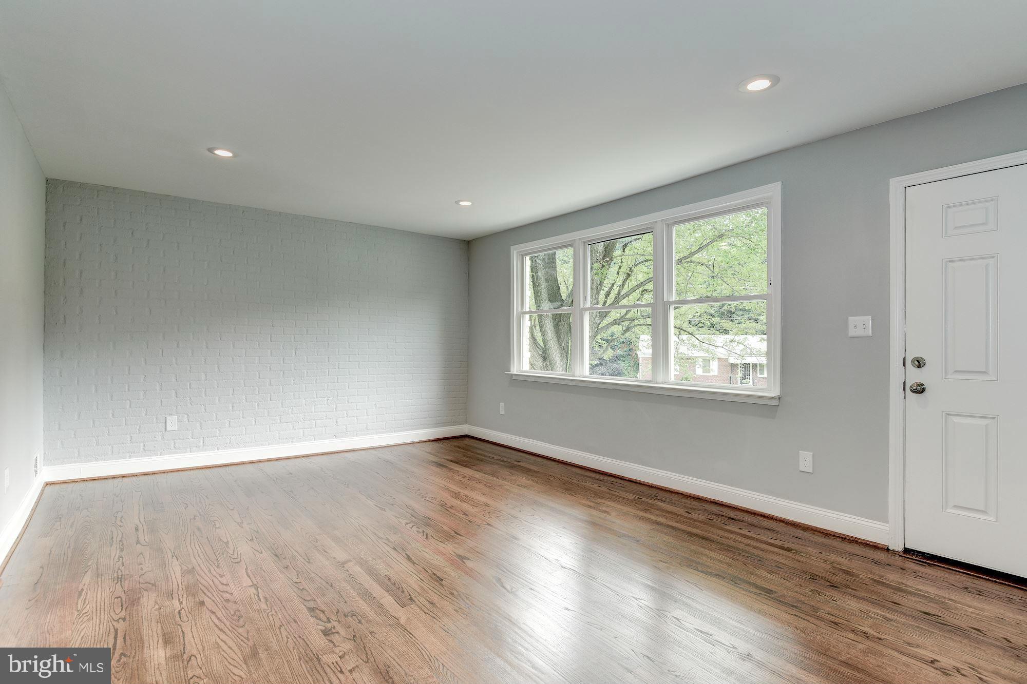 FOREST VIEW - Residential