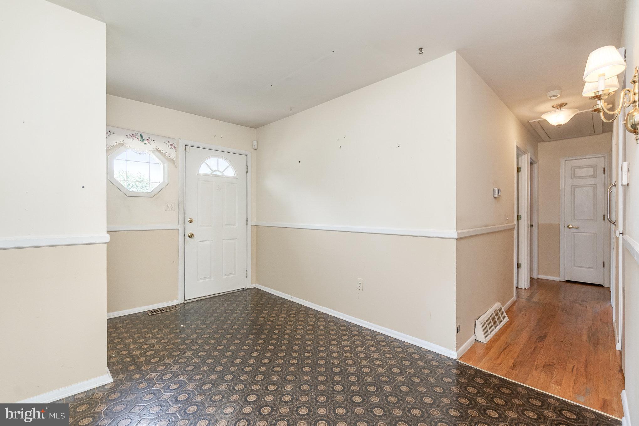 1908 JUNIPER ROAD