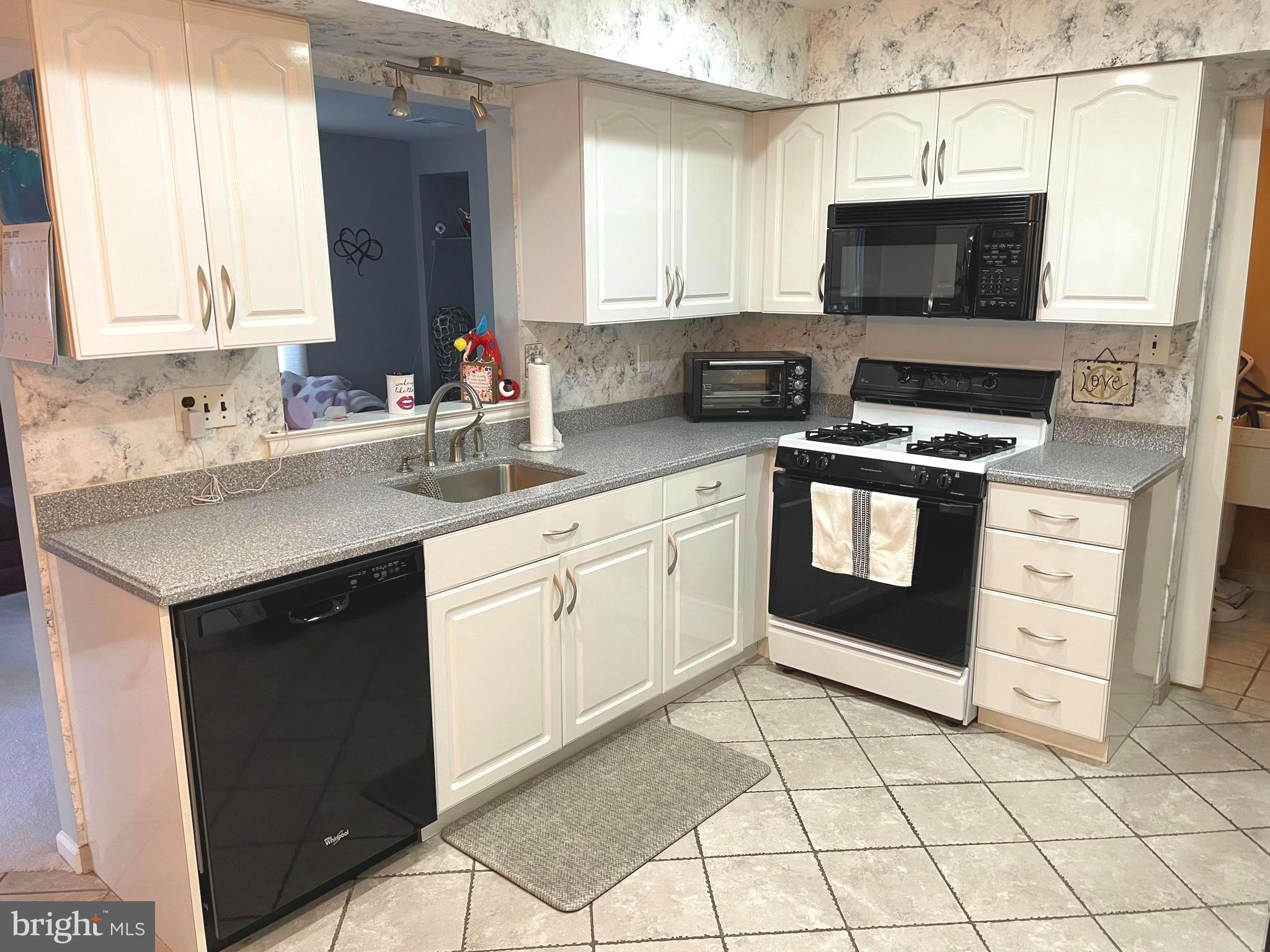 NESHAMINY VALLEY - Residential