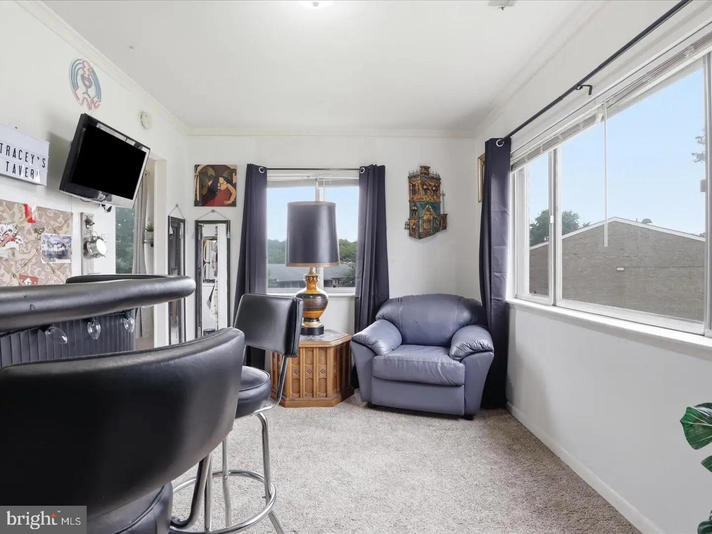 350 GATEWATER COURT 301 E
