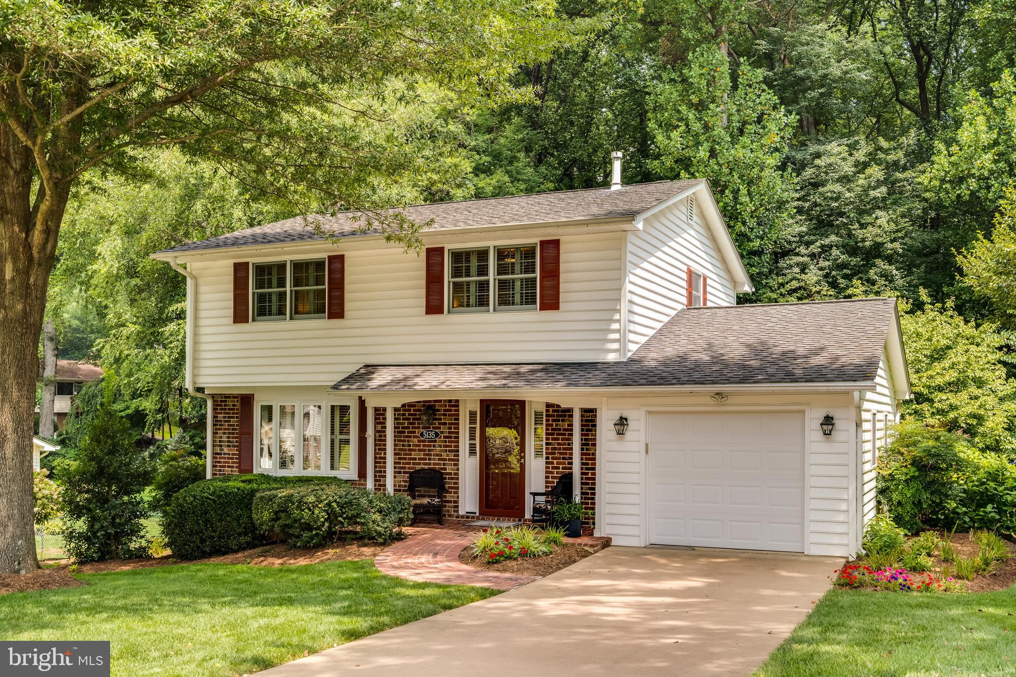 5135 RICHARDSON DRIVE