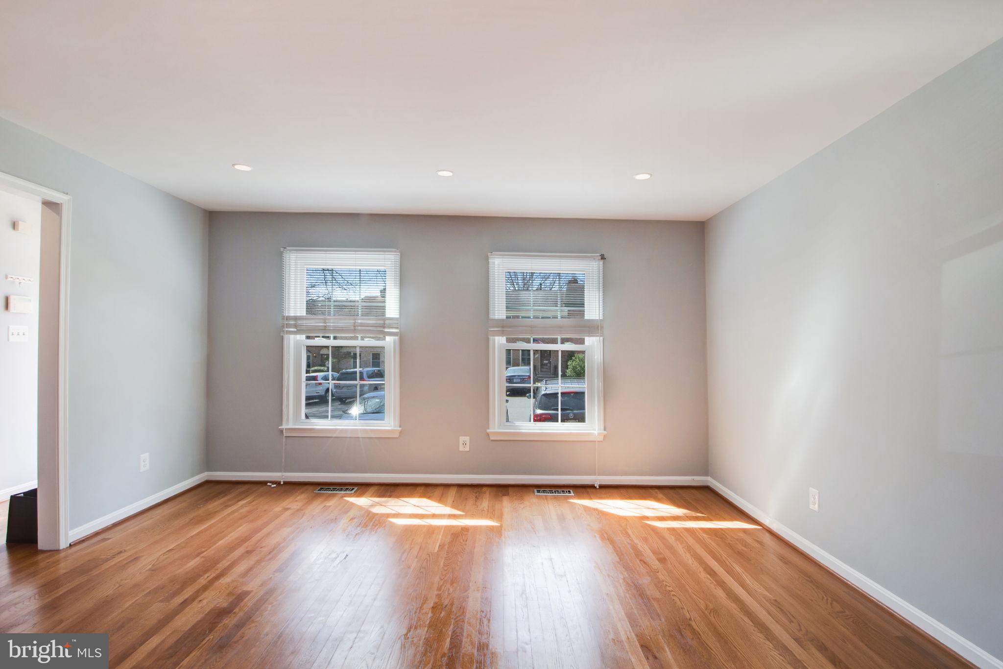 STONEHURST - Residential