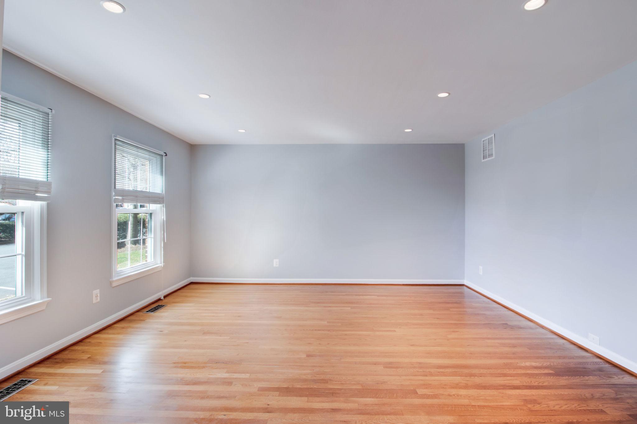 STONEHURST - Residential