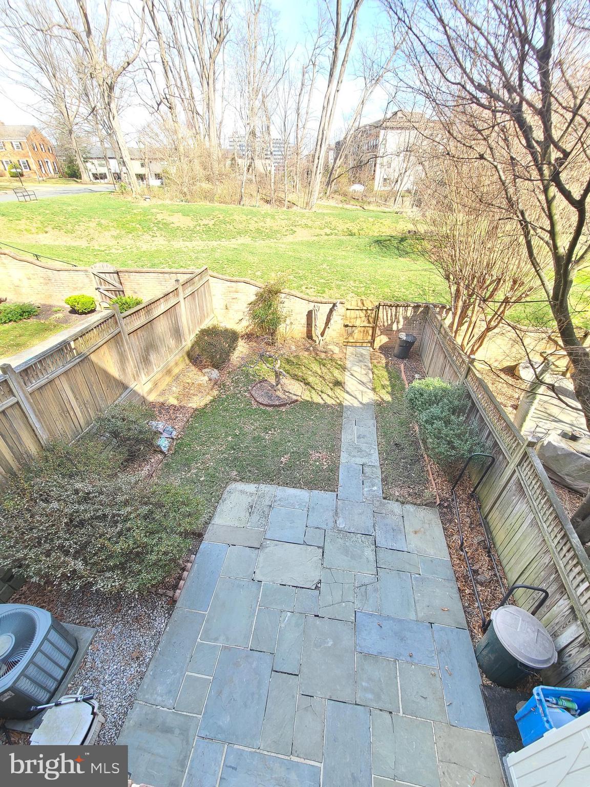 STONEHURST - Residential