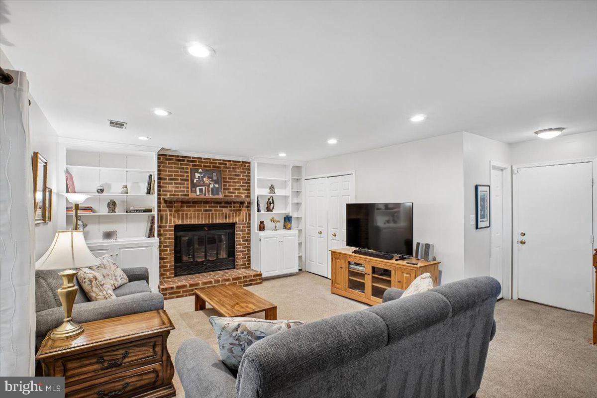 CHERRY RUN - Residential