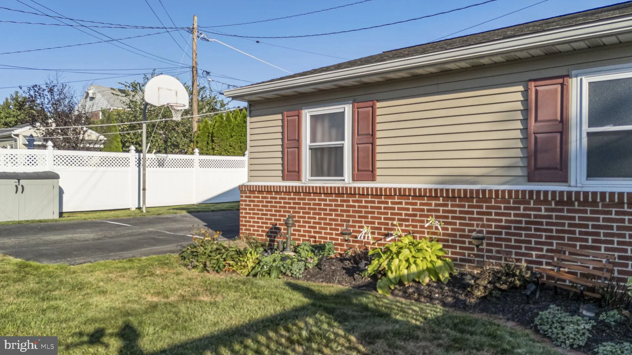 Reading, Pennsylvania 19605, United States, 3 Bedrooms Bedrooms, ,2 BathroomsBathrooms,Residential,Active,200187