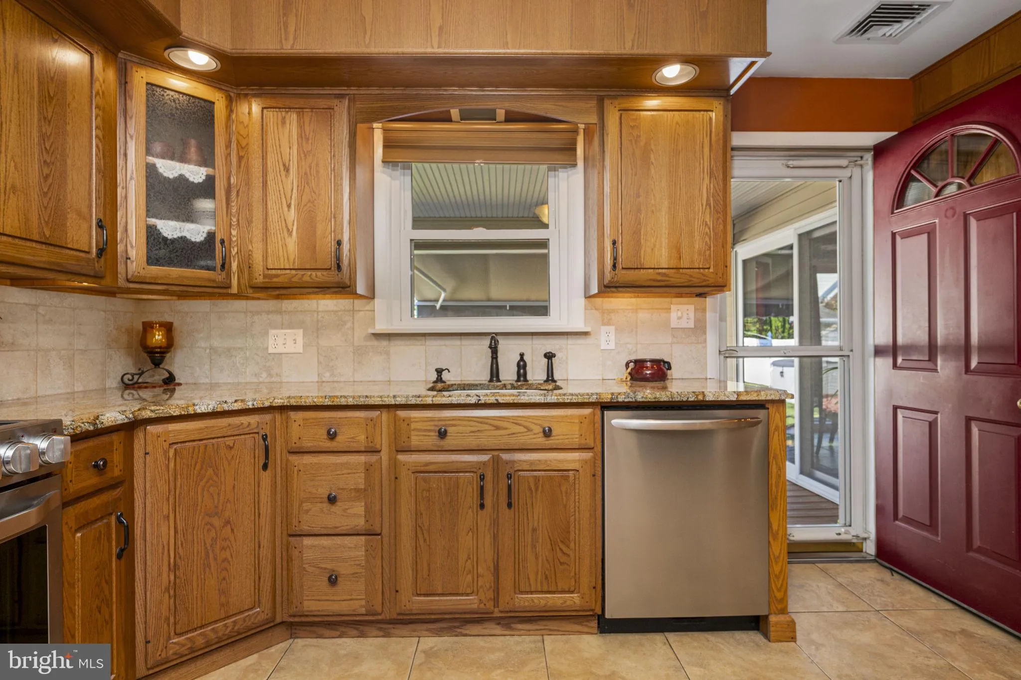 Reading, Pennsylvania 19605, United States, 3 Bedrooms Bedrooms, ,2 BathroomsBathrooms,Residential,Active,200187