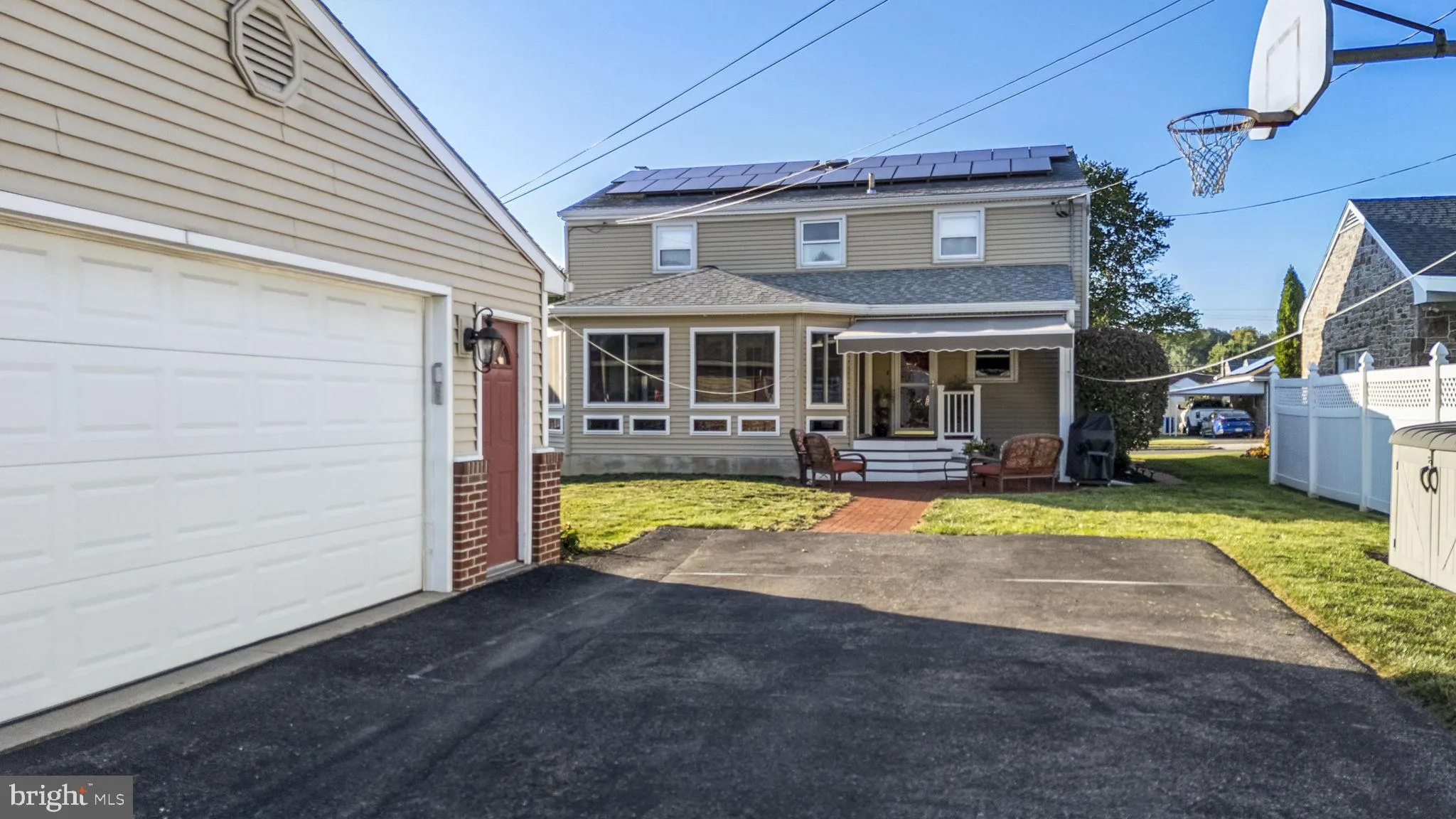 Reading, Pennsylvania 19605, United States, 3 Bedrooms Bedrooms, ,2 BathroomsBathrooms,Residential,Active,200187