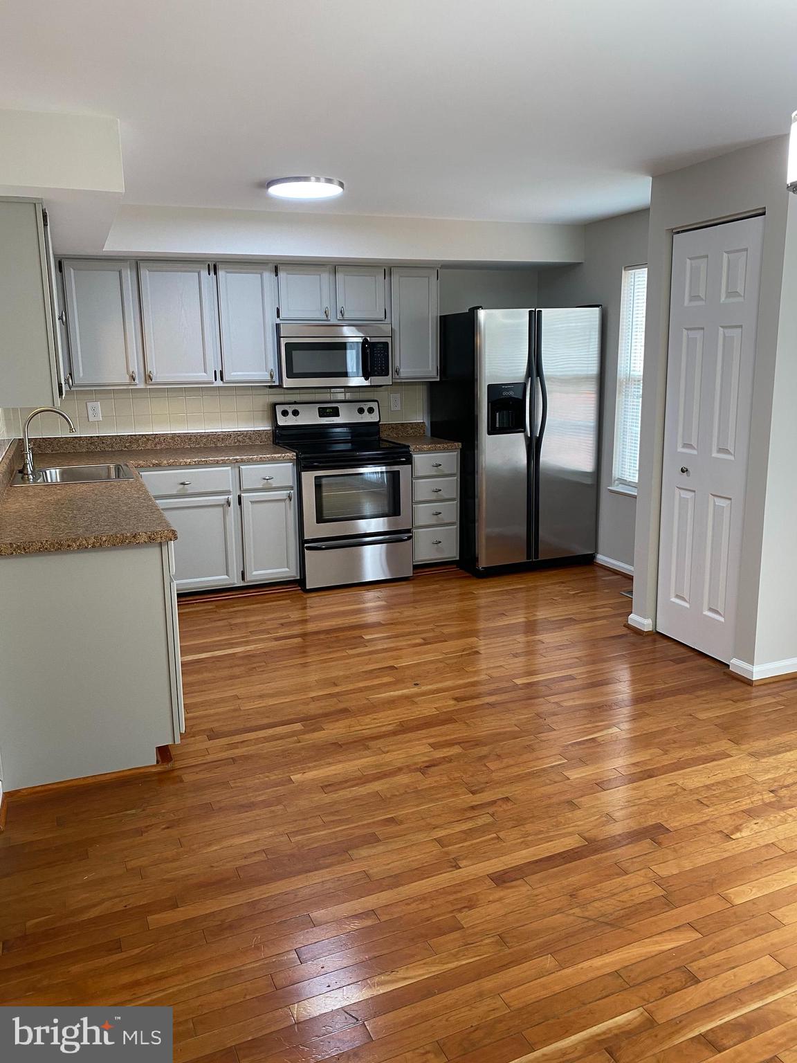 OLD BRIDGE ESTATES - Residential Lease