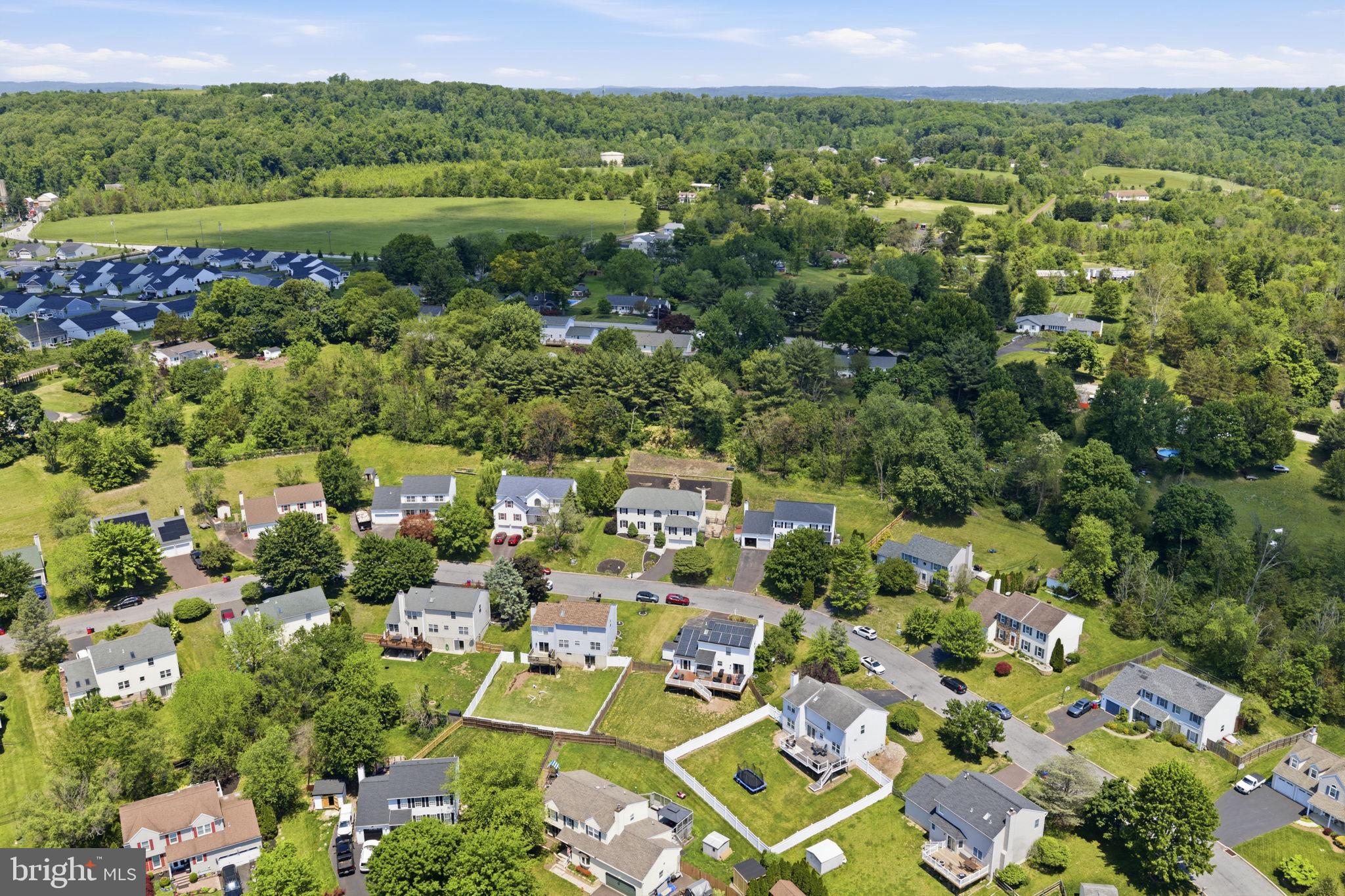 WINDING BROOK ESTS - Residential