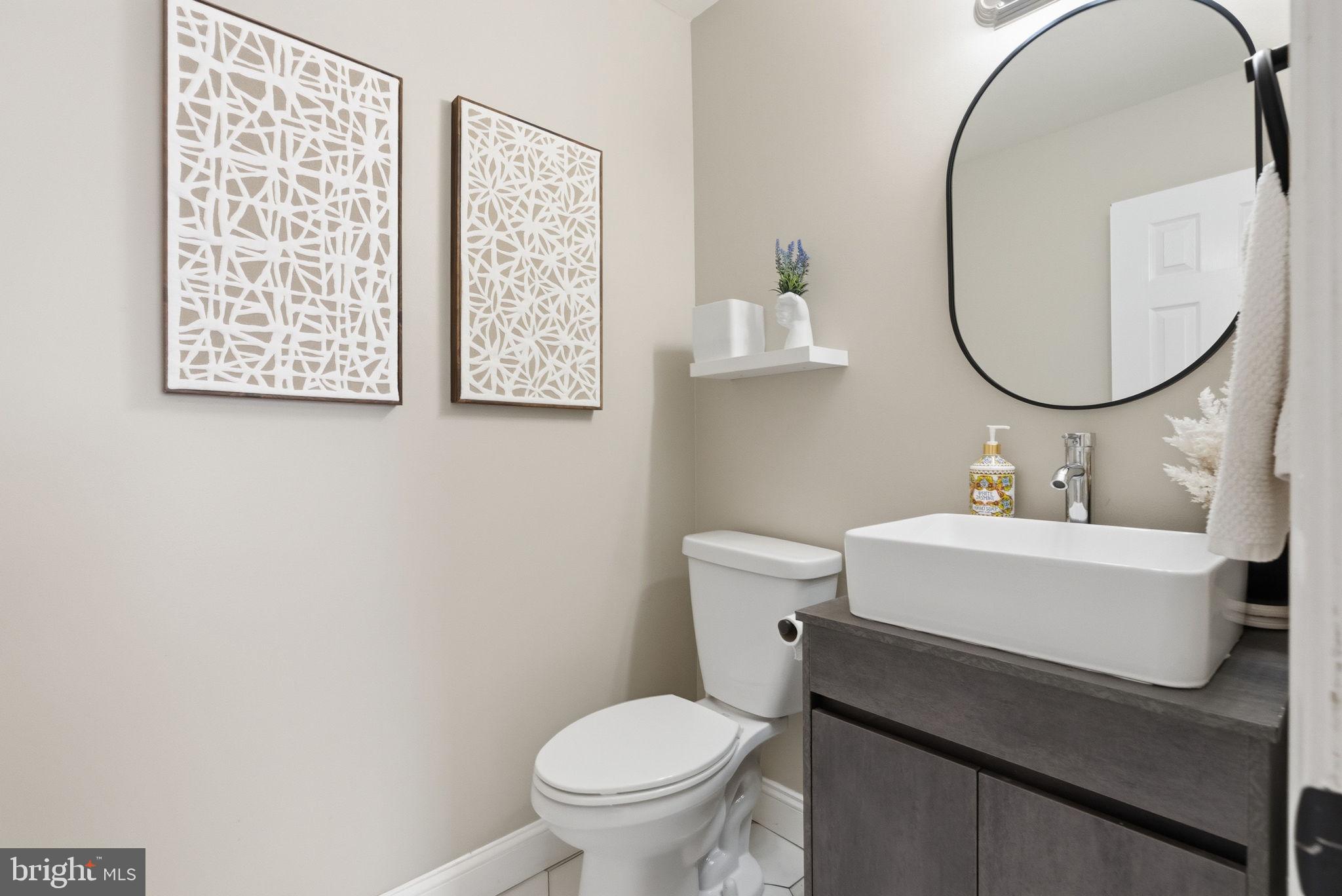 WINDING BROOK ESTS - Residential
