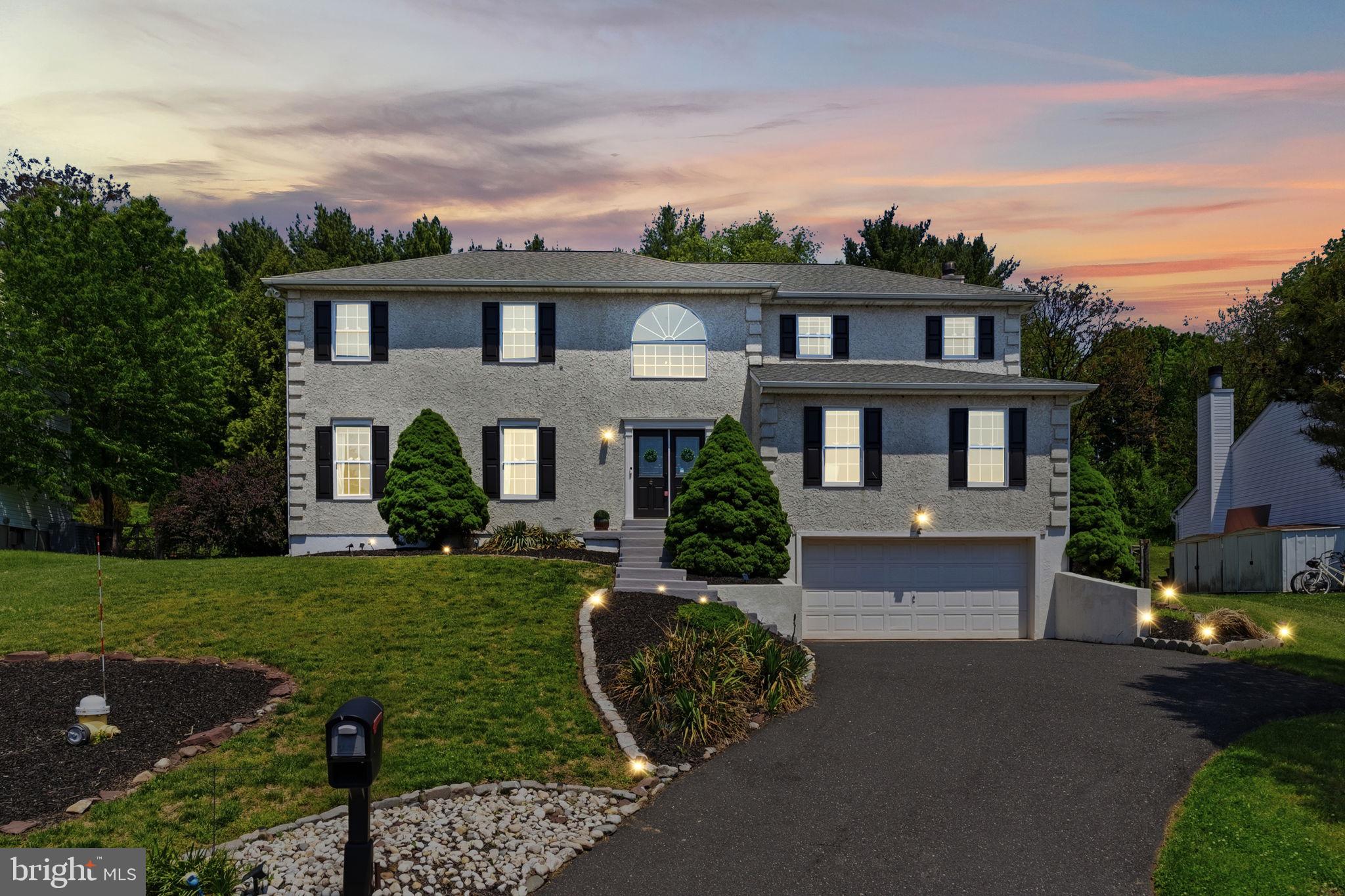 WINDING BROOK ESTS - Residential