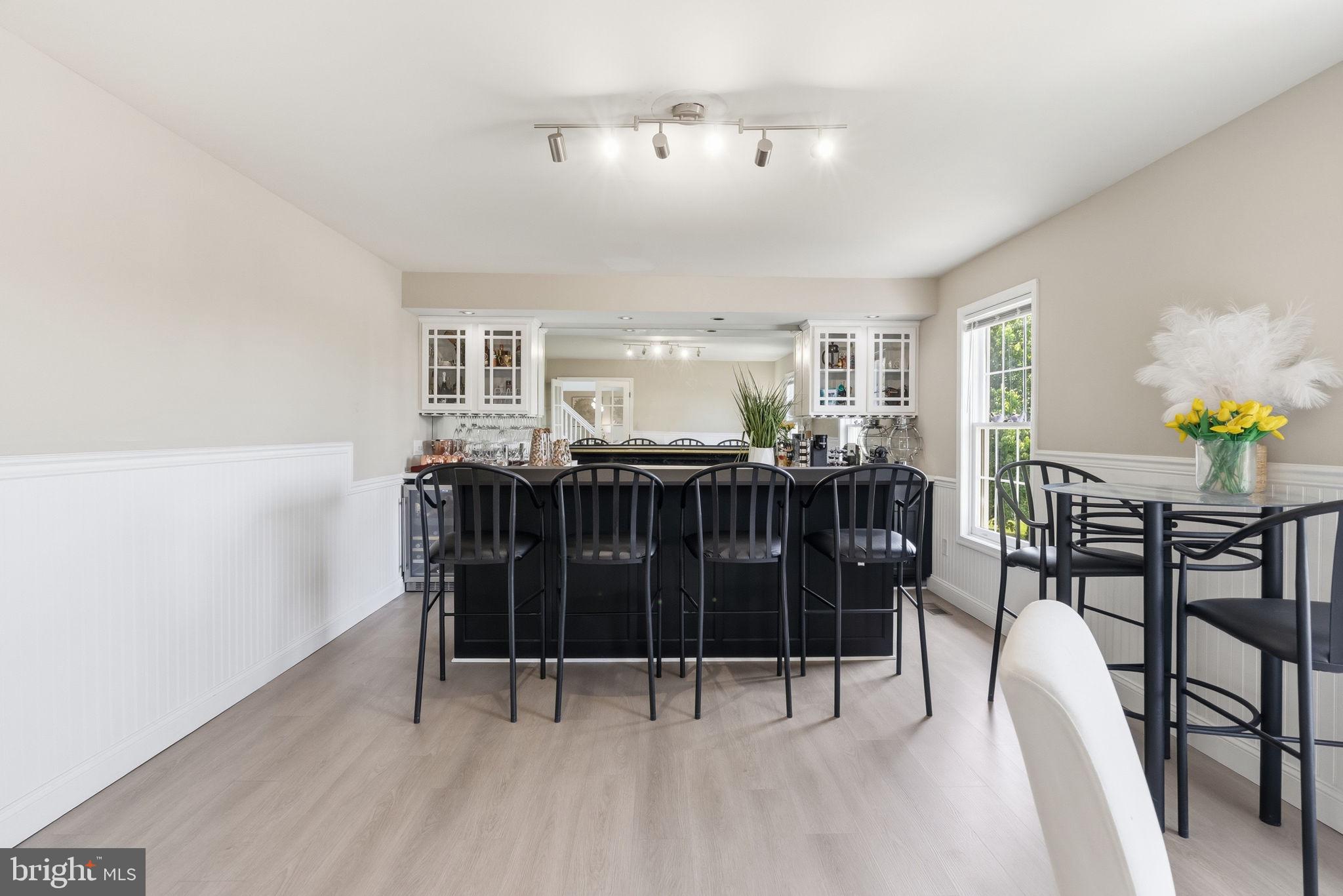 WINDING BROOK ESTS - Residential