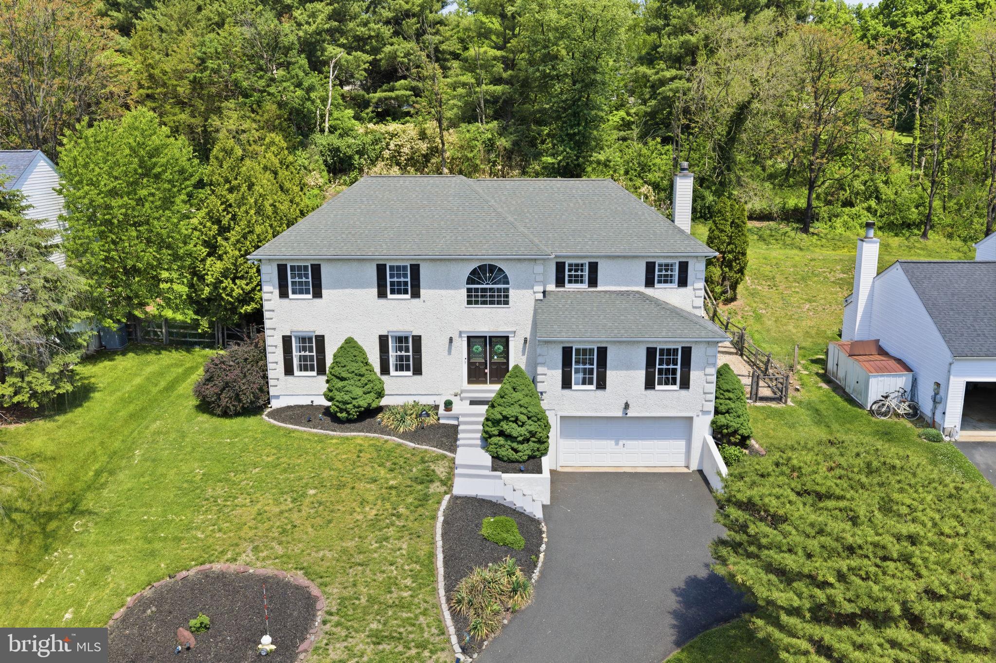 WINDING BROOK ESTS - Residential