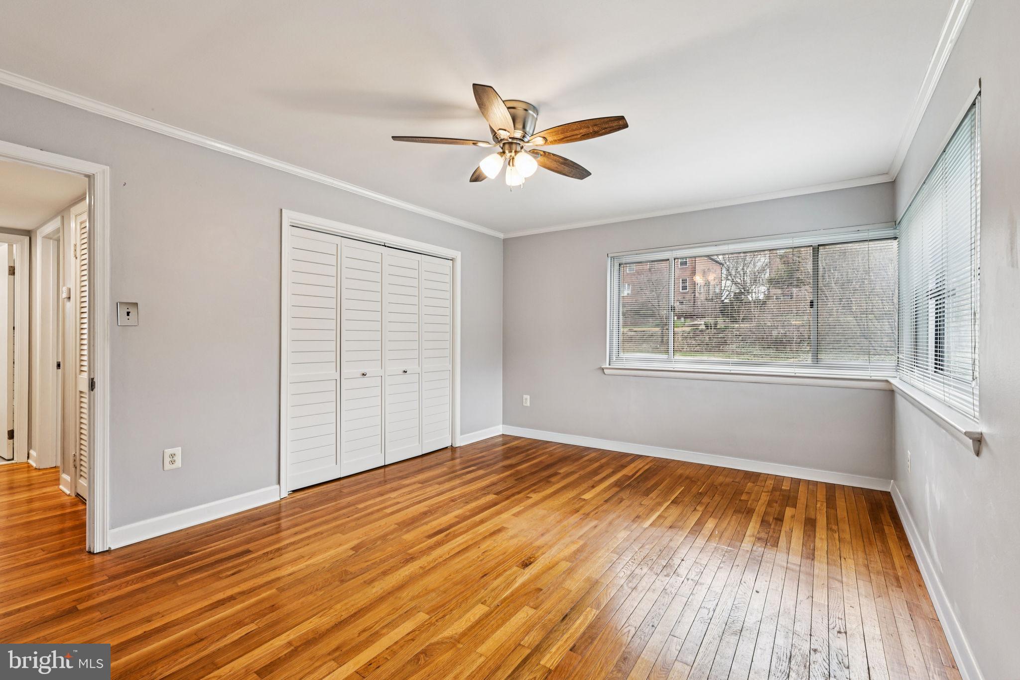 SUMNER COURT - Residential