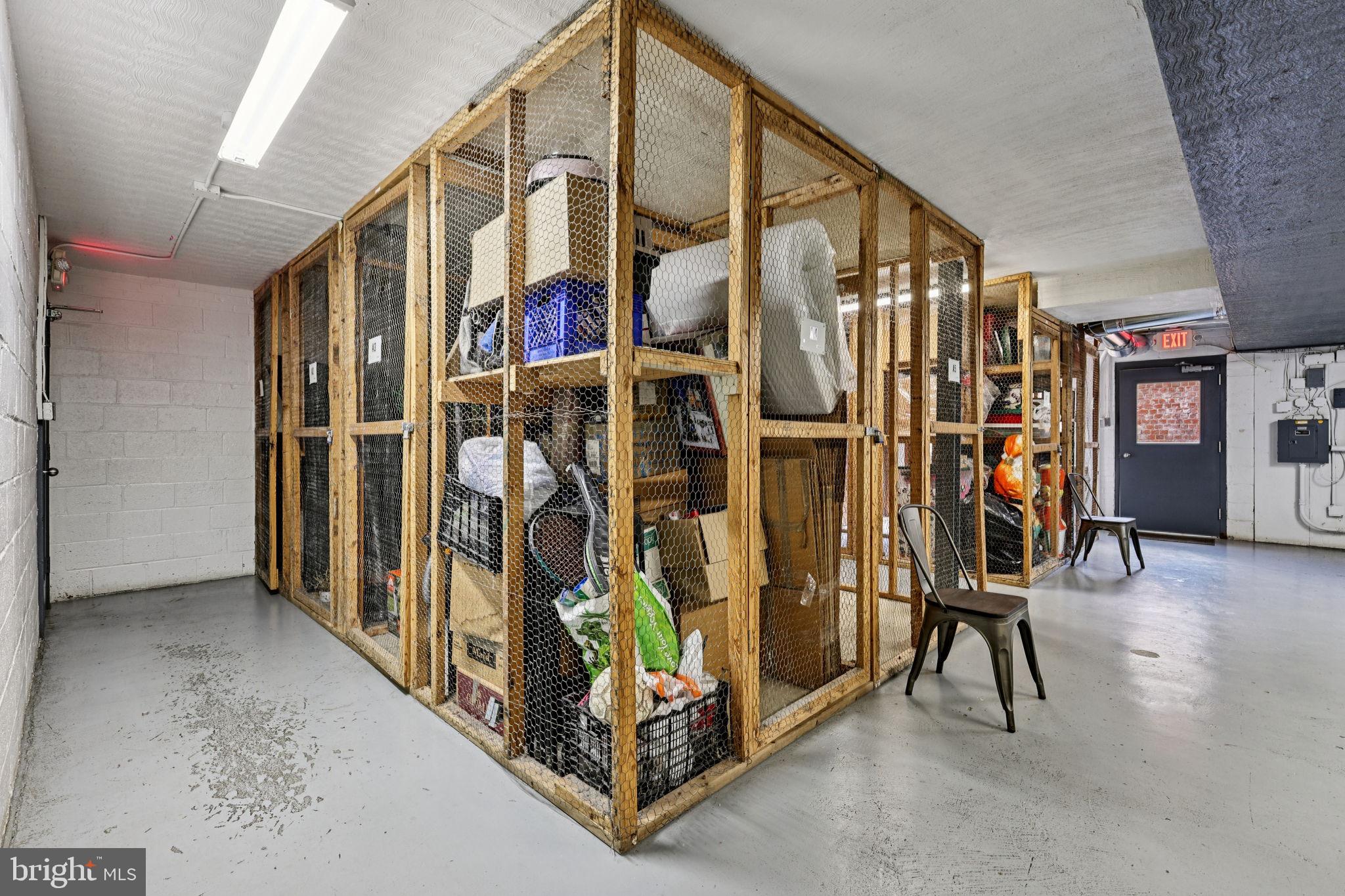 SUMNER COURT - Residential