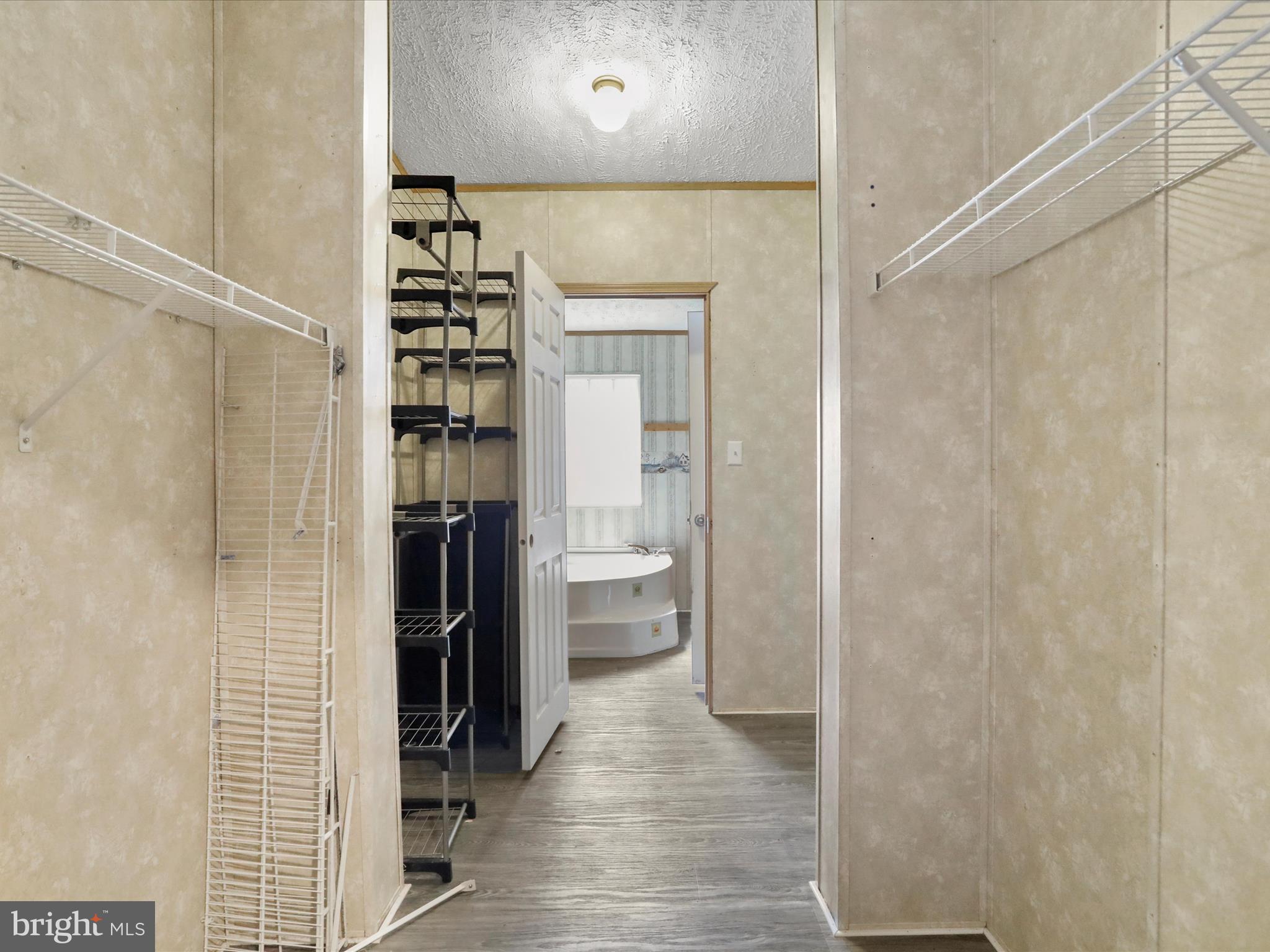 FORT HILL ESTATES - Residential