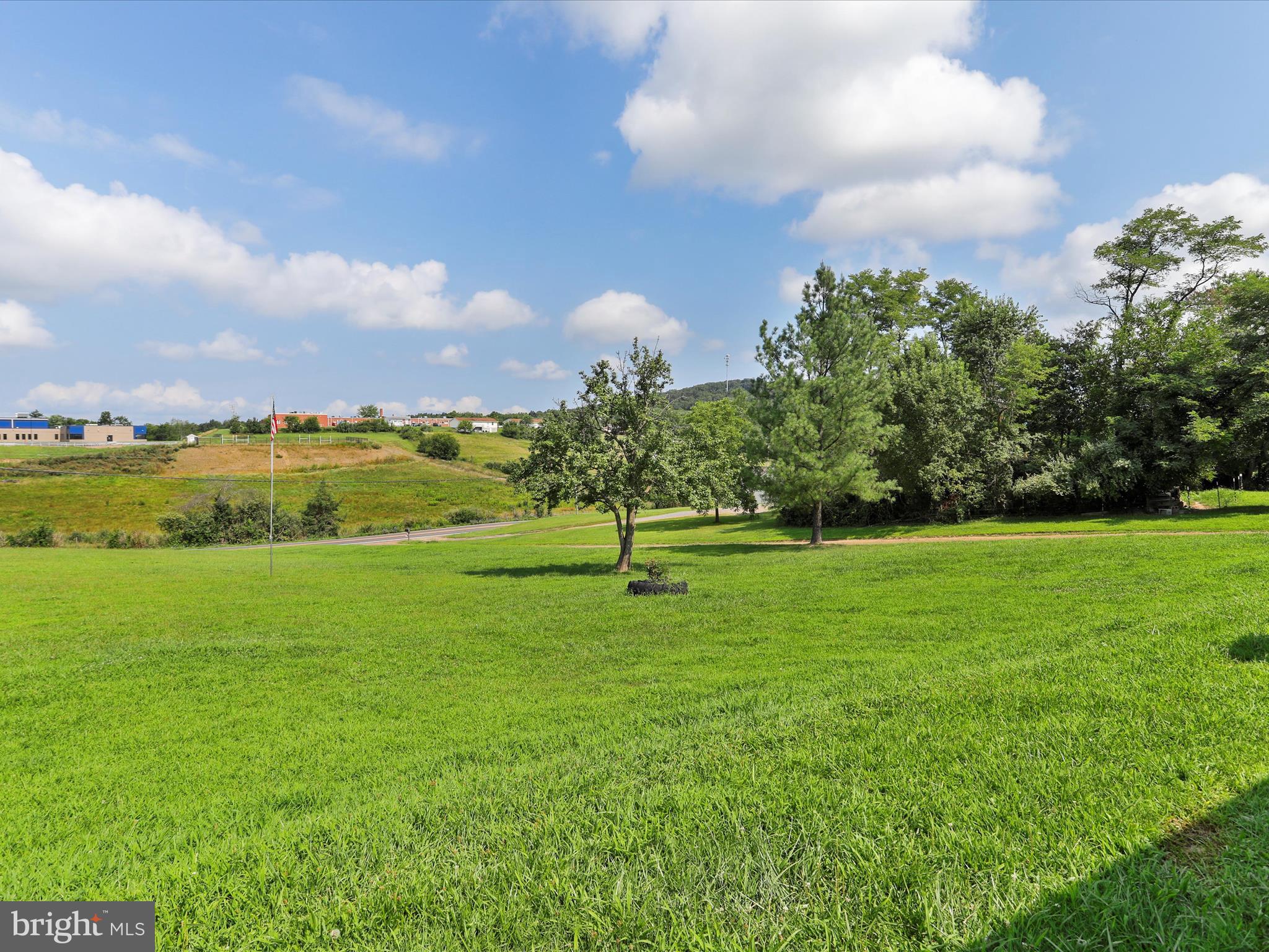 FORT HILL ESTATES - Residential