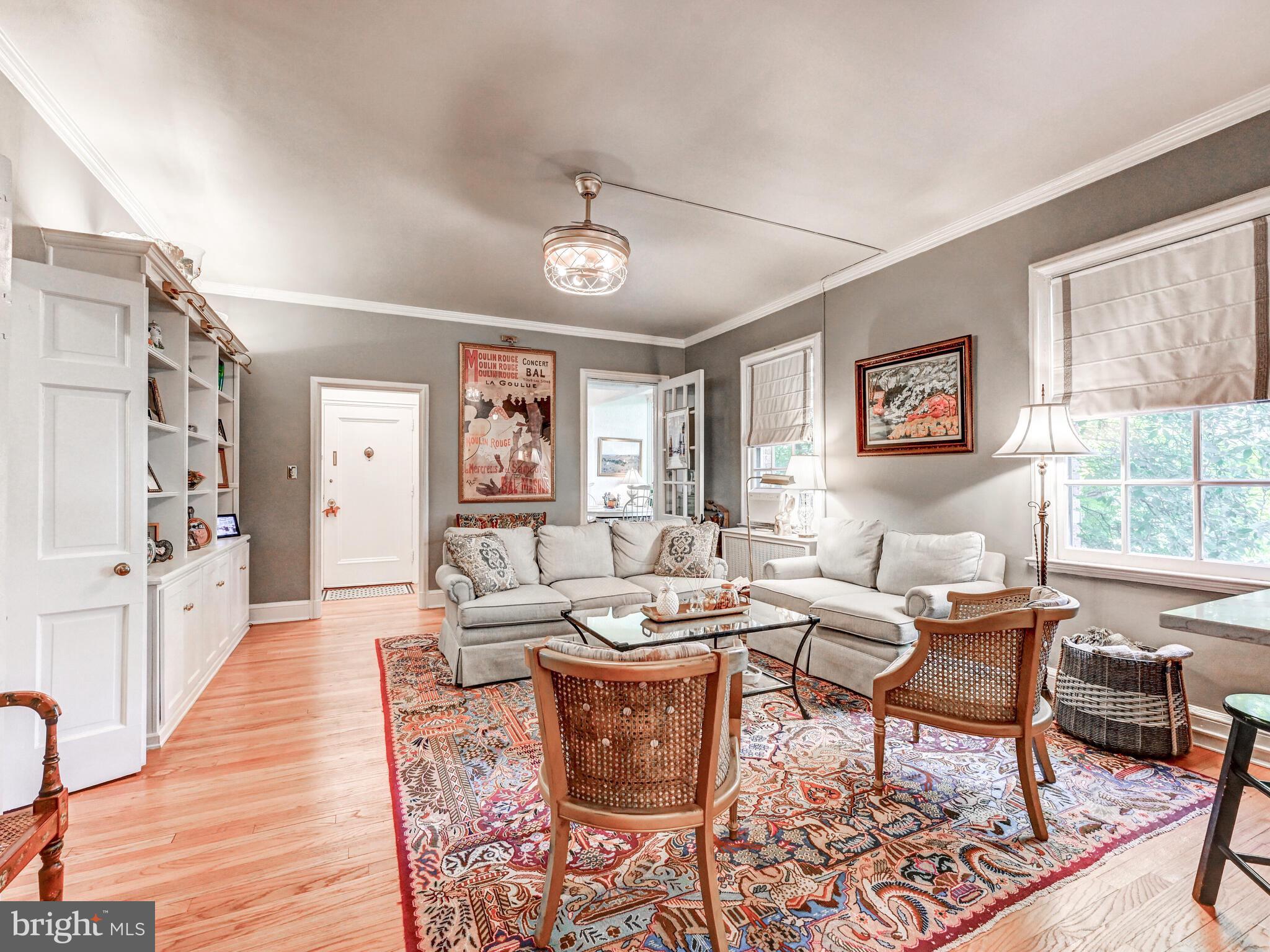 ROLAND PARK - Residential