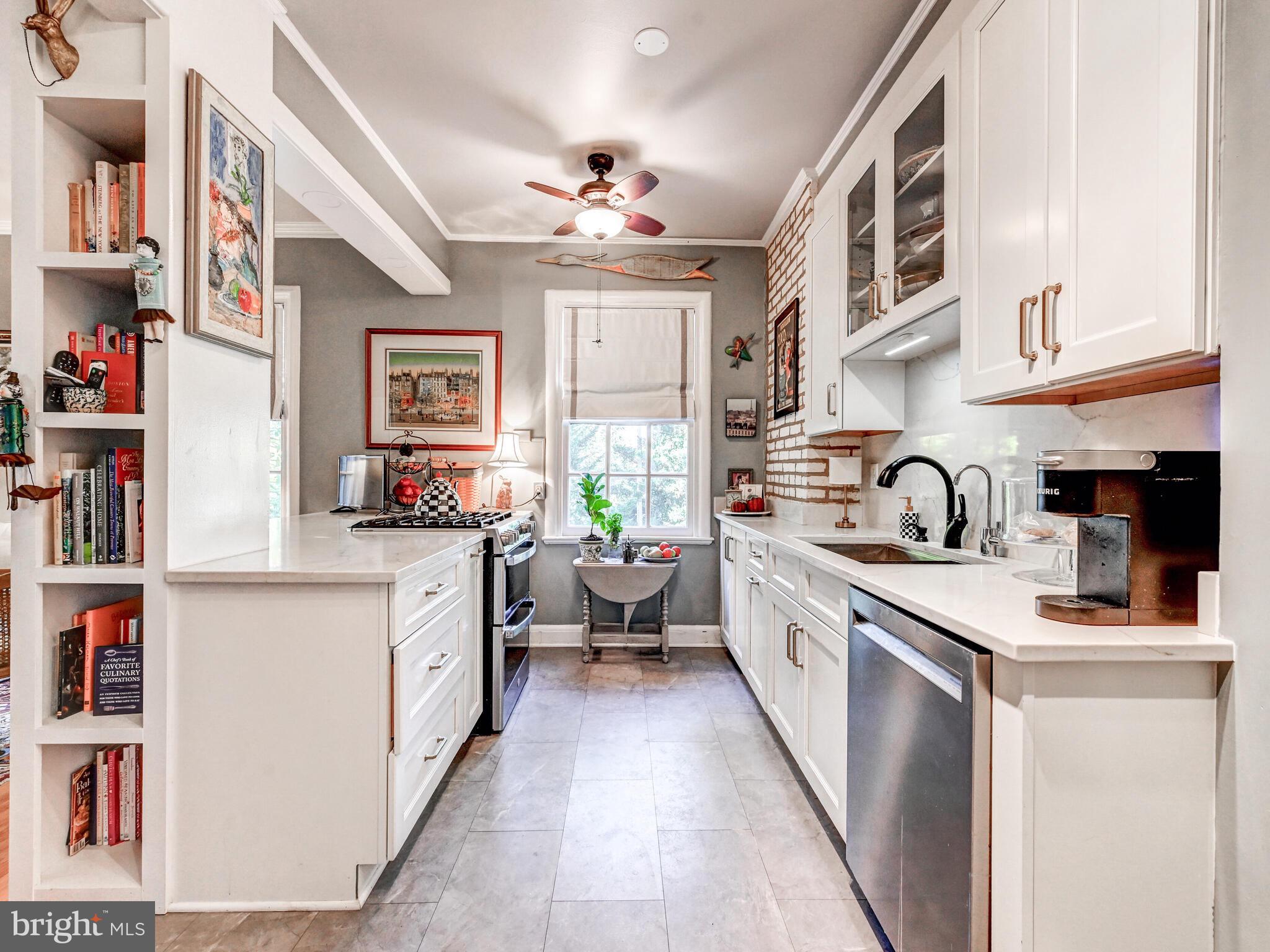 ROLAND PARK - Residential