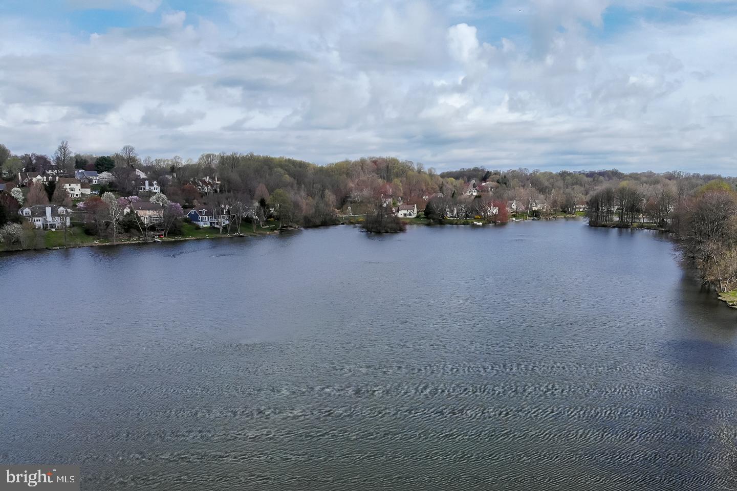 SOMERSET LAKE - Residential Lease