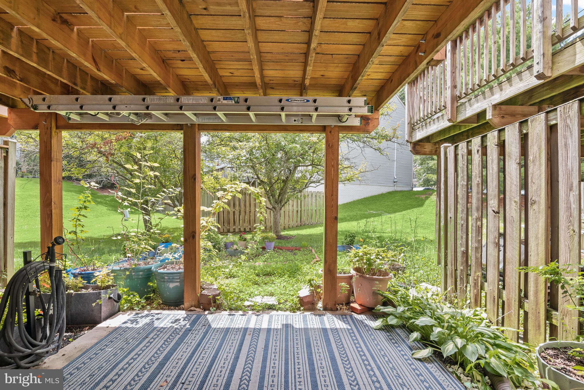 LAUREL LAKES PLAT 2 - Residential