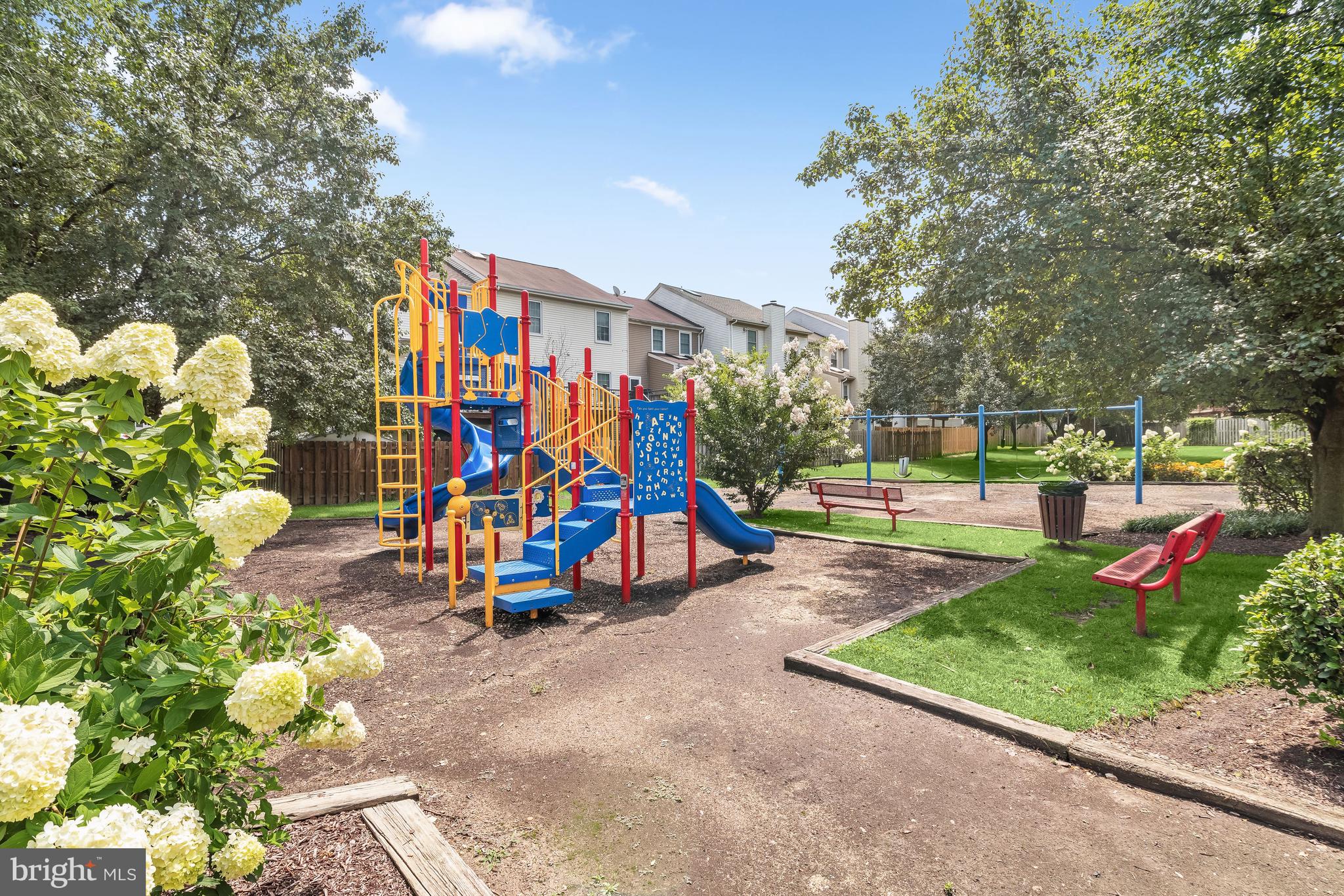 LAUREL LAKES PLAT 2 - Residential