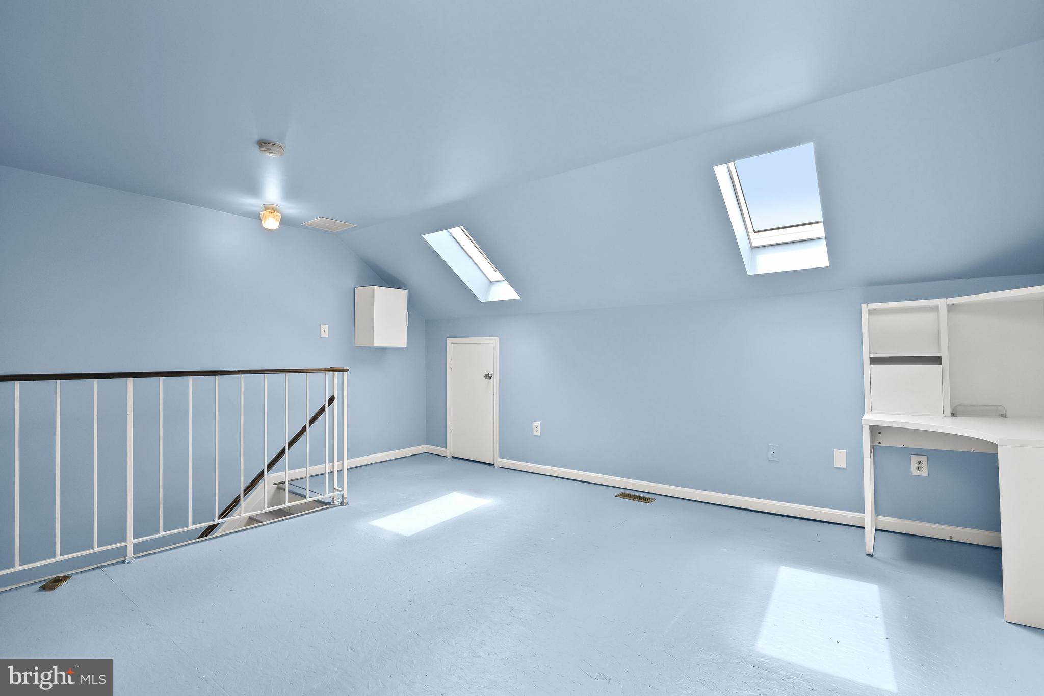 LAUREL LAKES PLAT 2 - Residential