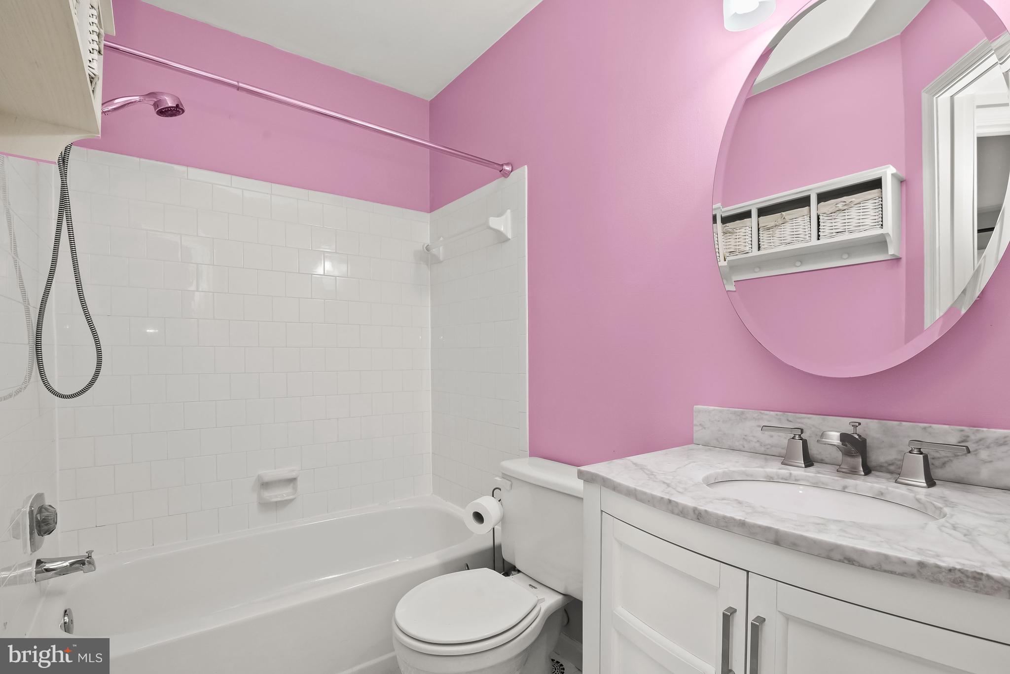 LAUREL LAKES PLAT 2 - Residential